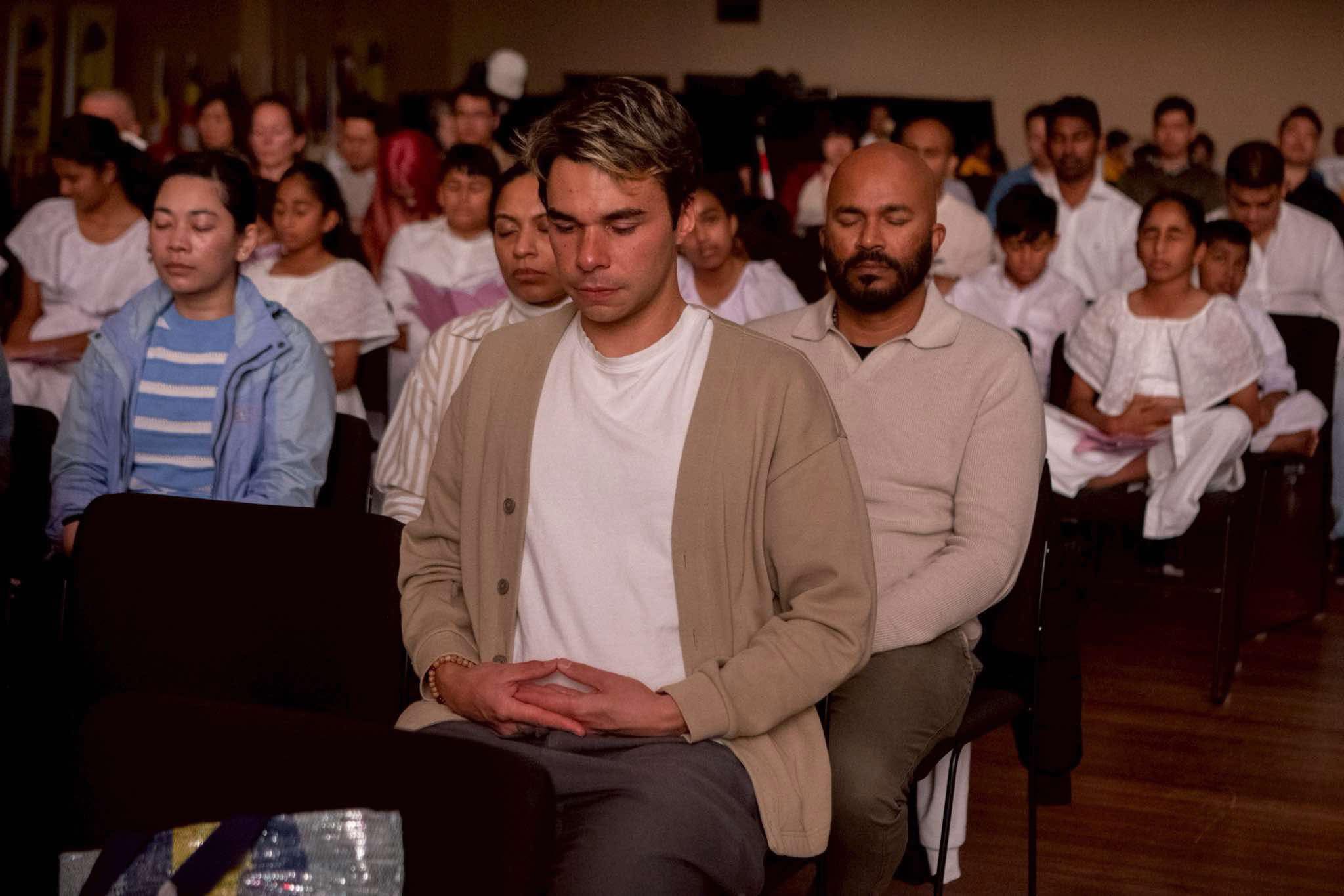 วัดพระธรรมกายเมลเบิร์น จัดงานฉลองวิสาขบูชานานาชาติ ณ ศาลากลาง นครเมลเบิร์น ประเทศออสเตรเลีย