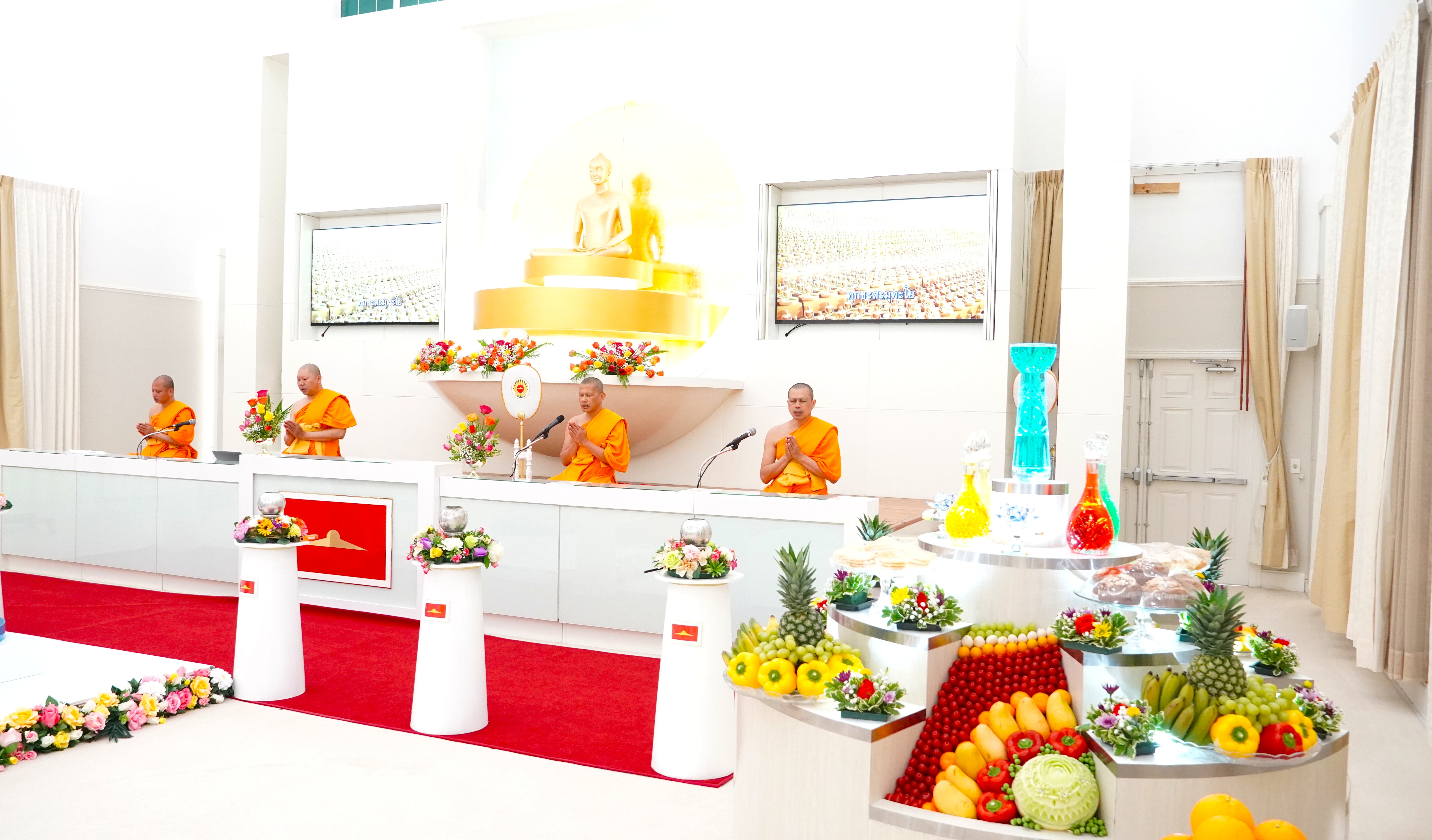 วัดพระธรรมกายฟลอริดา จัดงานบุญบูชาข้าวพระ