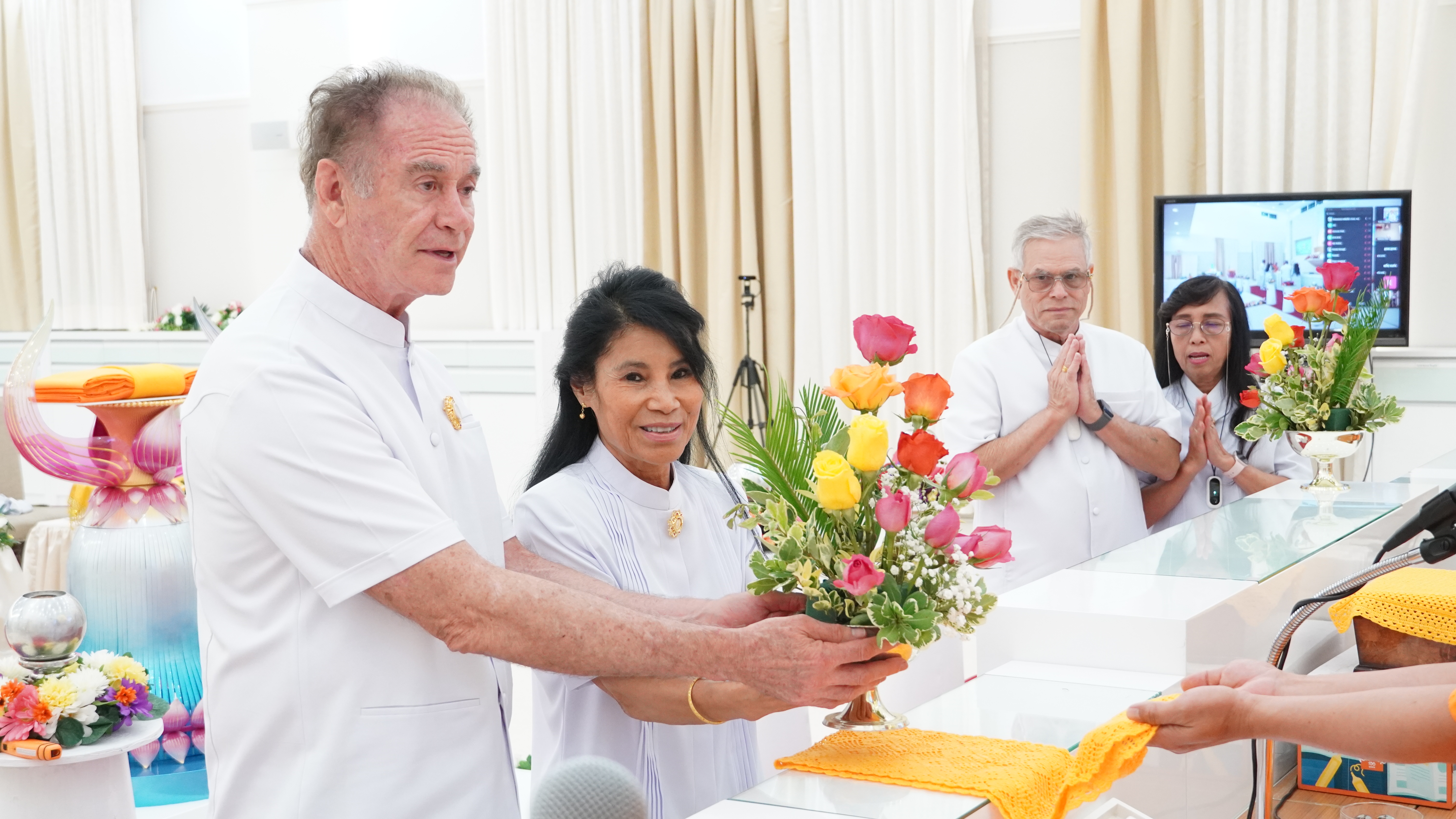 วัดพระธรรมกายฟลอริดา จัดงานบุญบูชาข้าวพระ