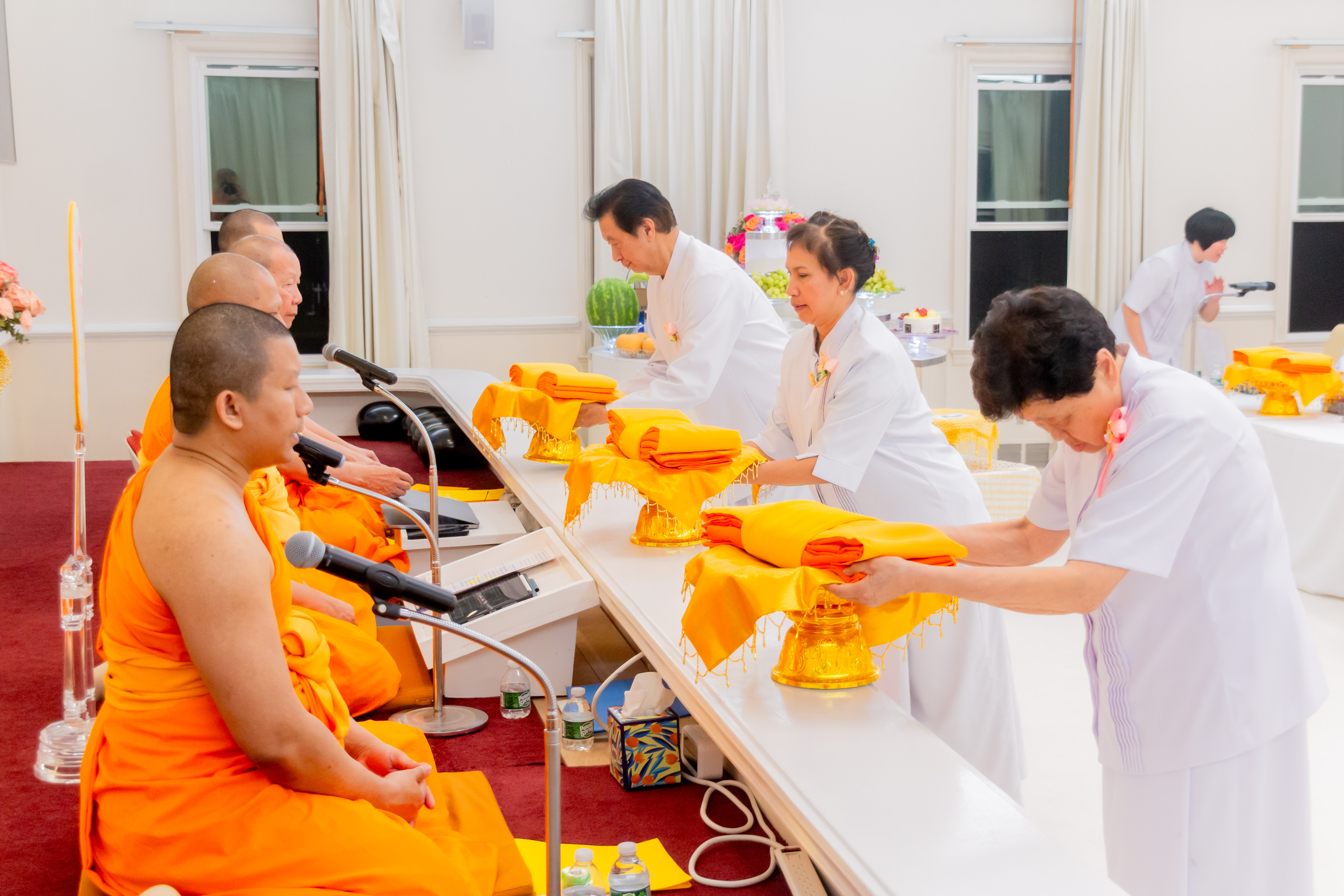 พิธีทอดผ้าป่าสหวาระเดือนเกิด ประจำเดือนพฤษภาคม