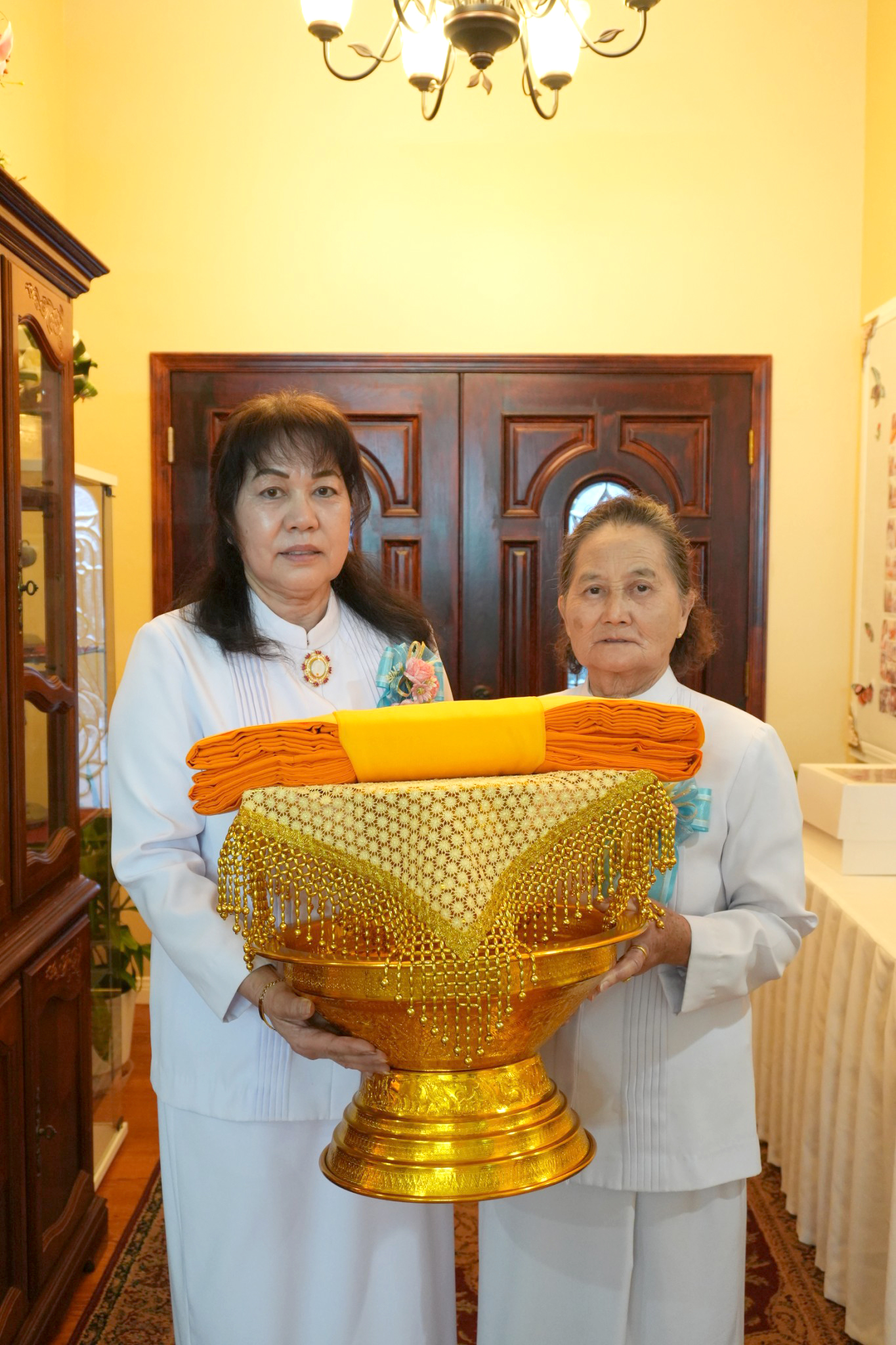 ทอดผ้าป่าซื้อที่ดินถวายวัดภาวนาซานดิเอโก