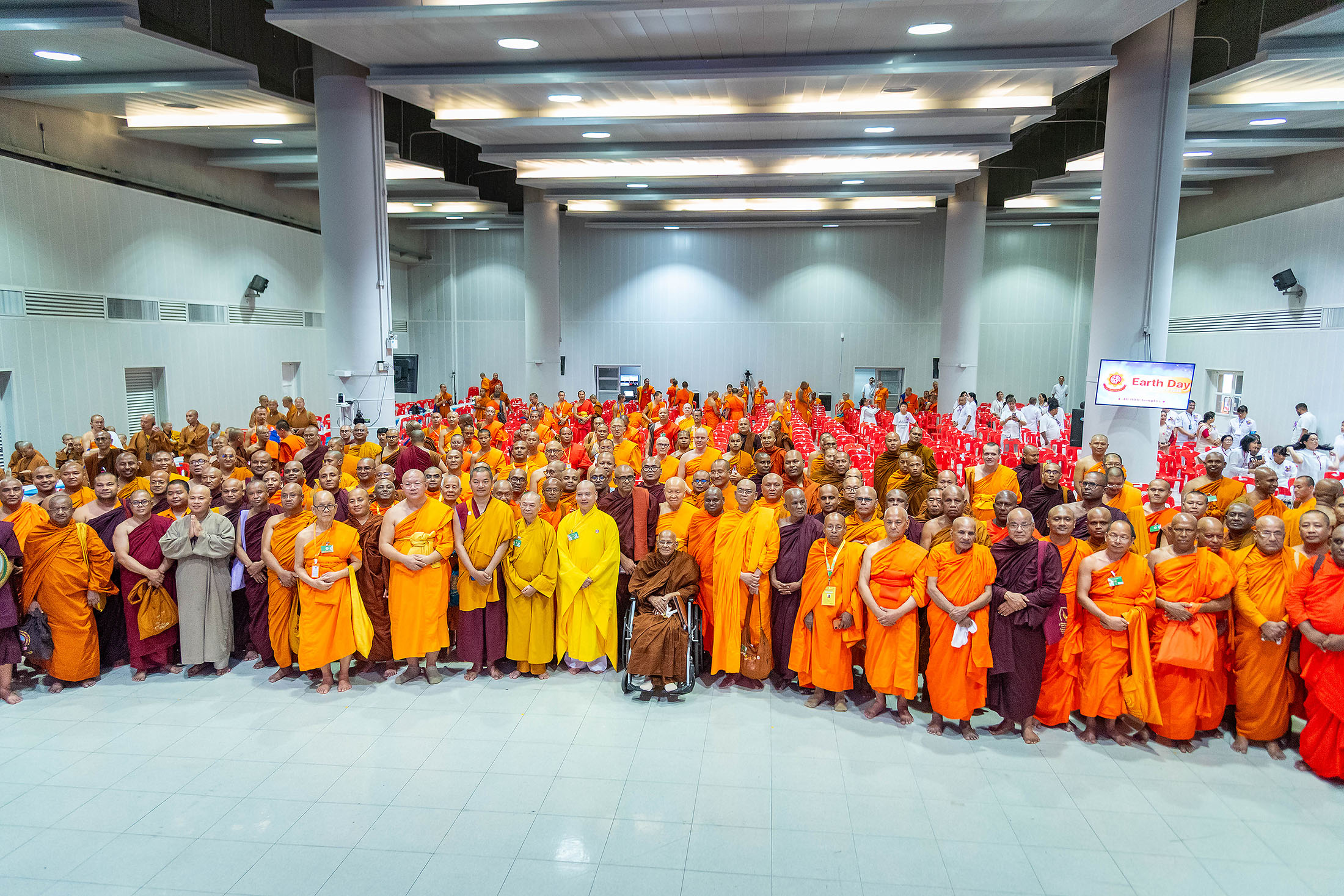 วัดพระธรรมกาย และเครือข่ายองค์กรพุทธนานาชาติ จัดงานสัมมนาสงฆ์โลก