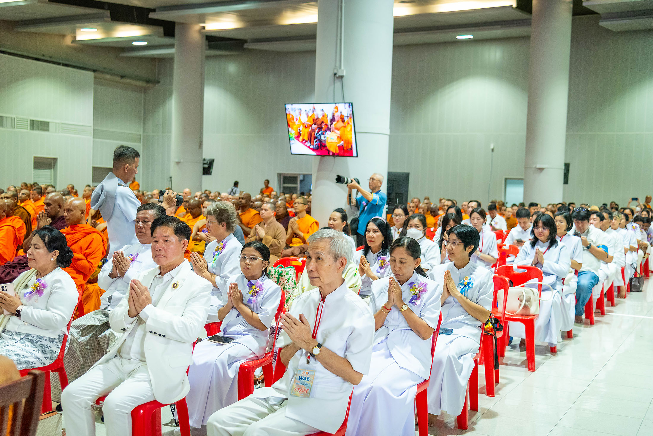 วัดพระธรรมกาย และเครือข่ายองค์กรพุทธนานาชาติ จัดงานสัมมนาสงฆ์โลก