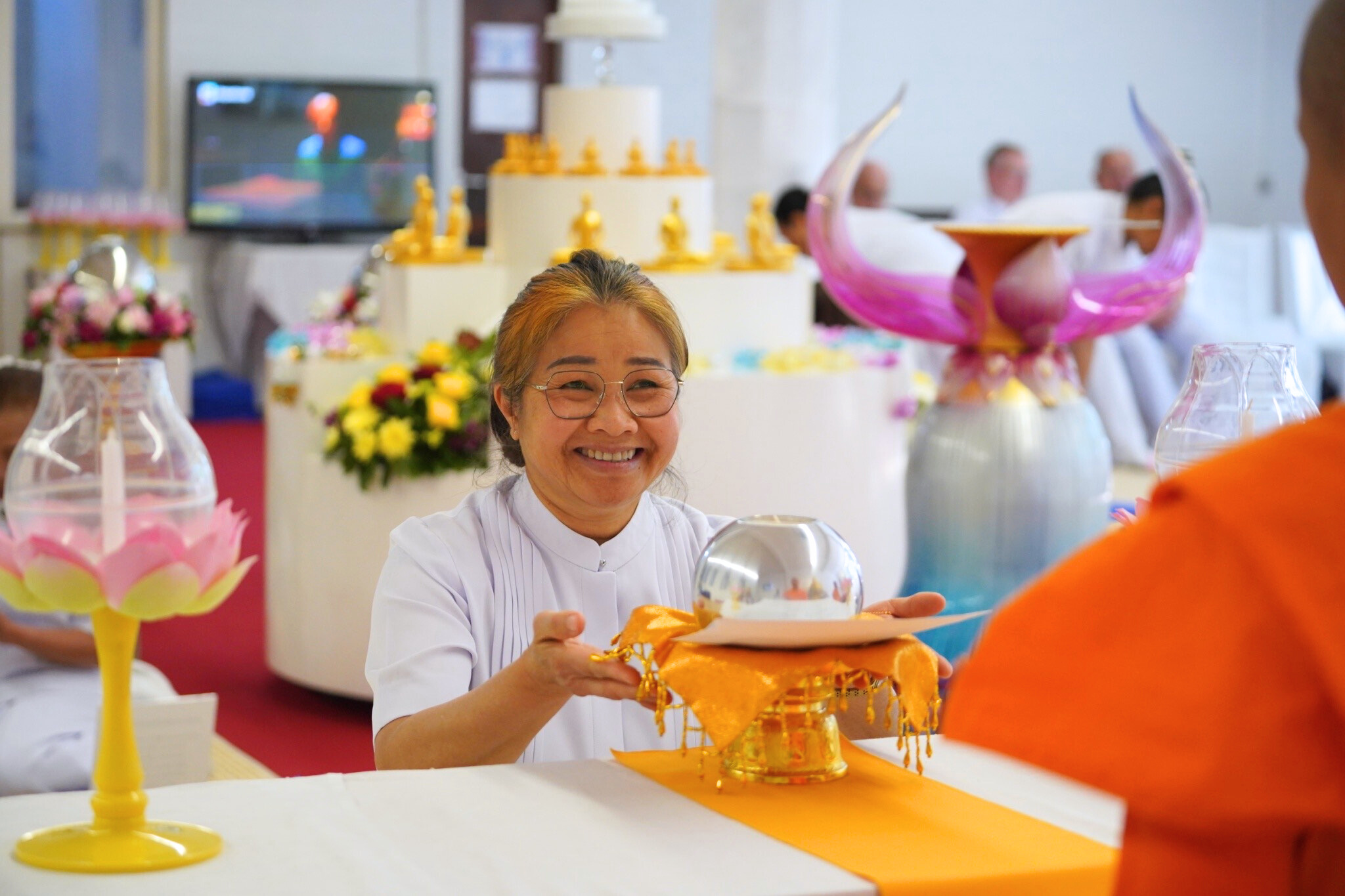 วัดพุทธนอร์ดไรน์-เวสท์ฟาเรน จัดงานบุญวันวิสาขบูชา