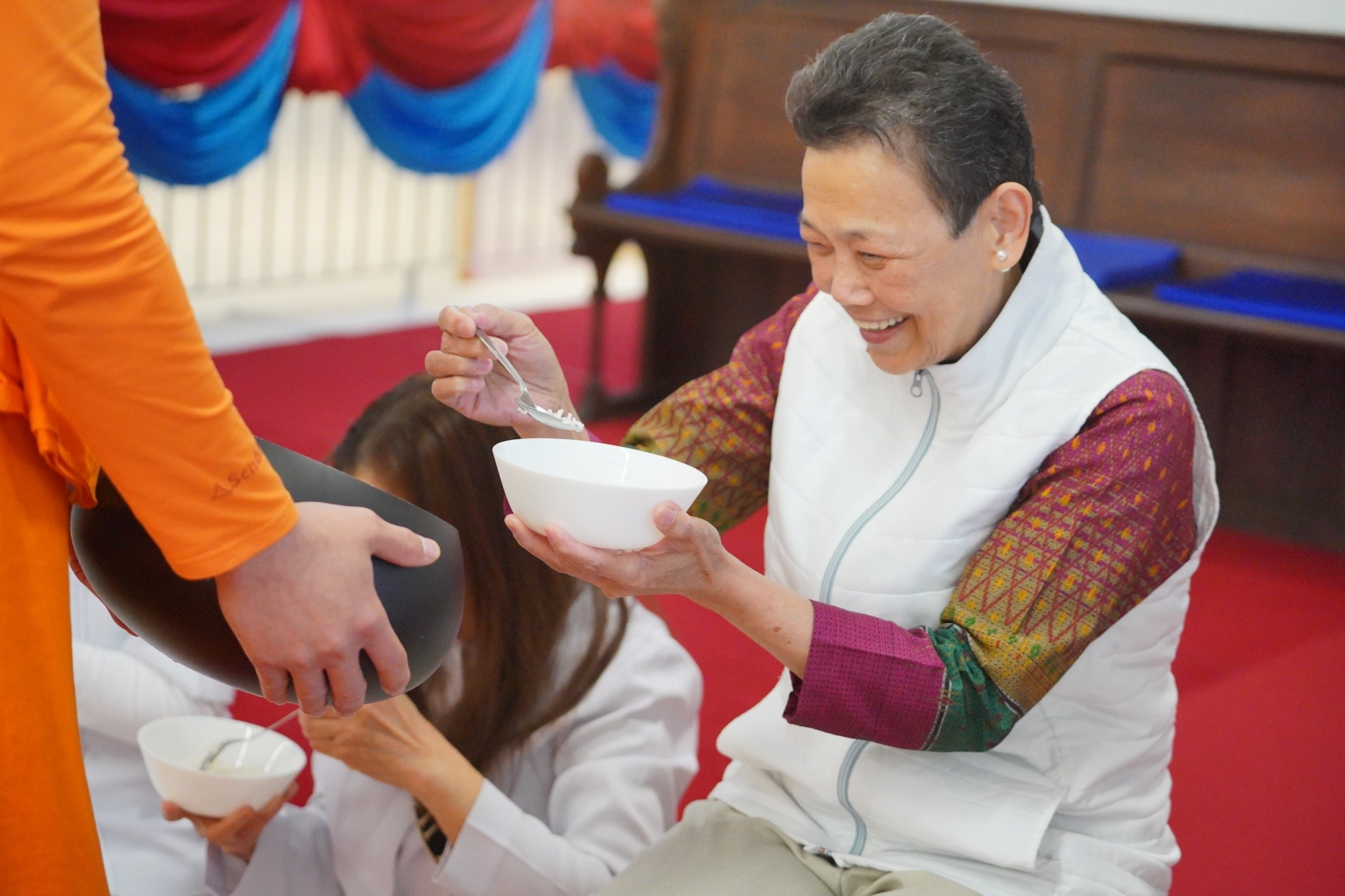 วัดพุทธนอร์ดไรน์-เวสท์ฟาเรน จัดงานบุญวันวิสาขบูชา