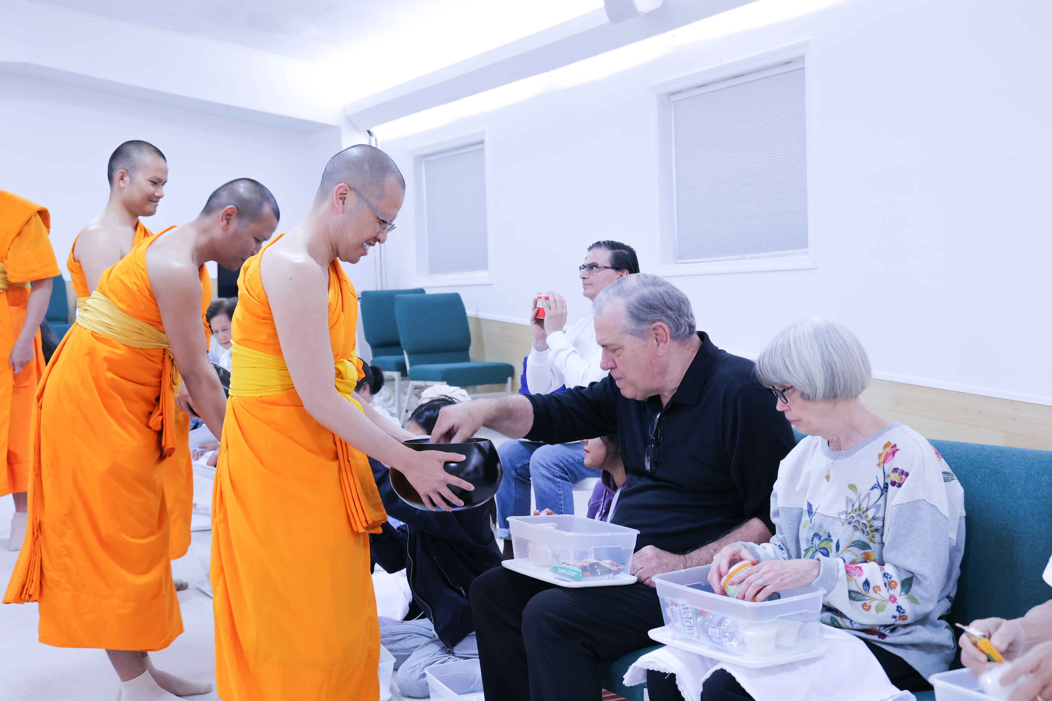 วัดพระธรรมกายจอร์เจีย จัดกิจกรรมนั่งสมาธิสำหรับชาวท้องถิ่น