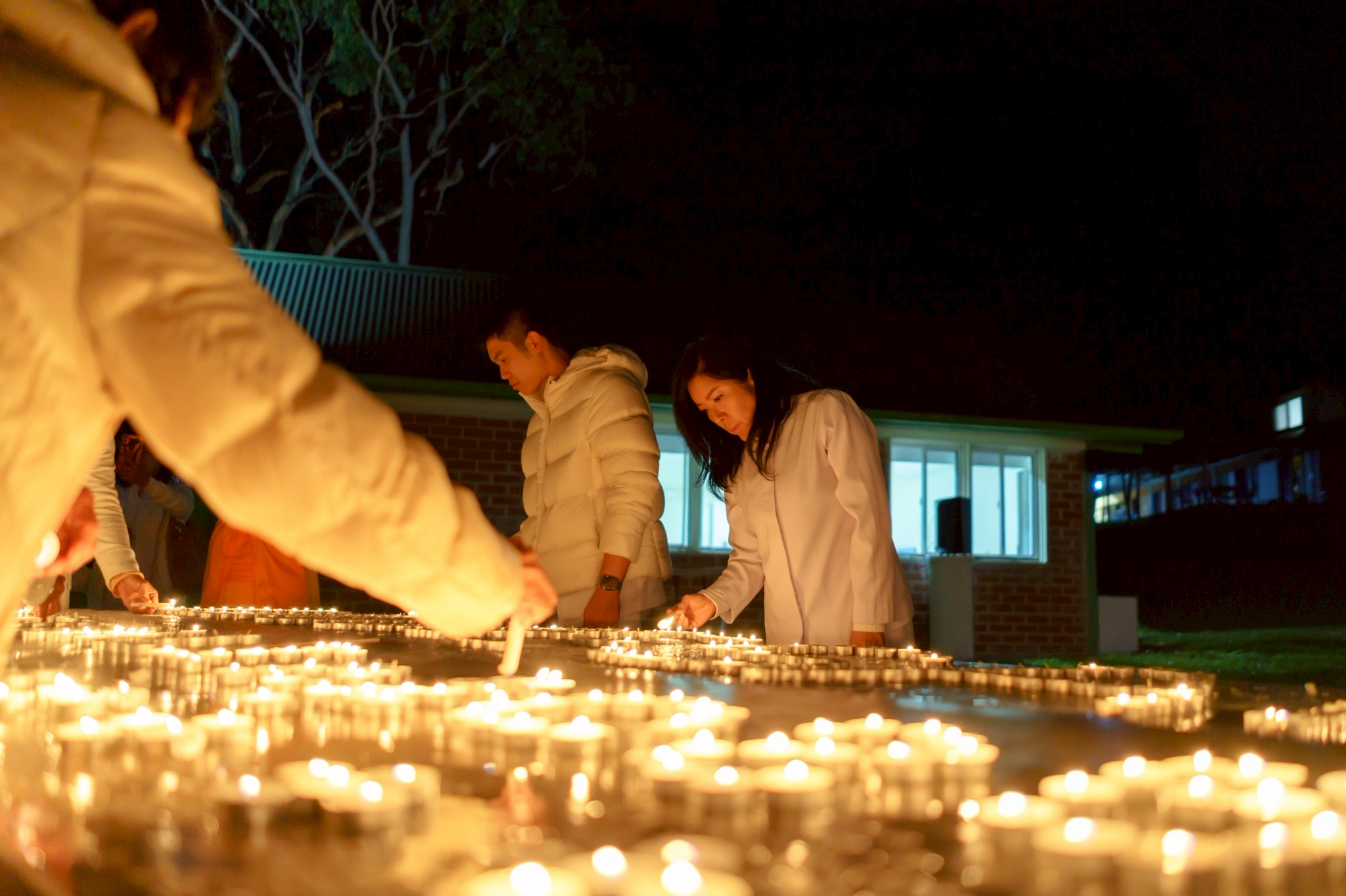วัดพระธรรมกายนครซิดนีย์ จัดงานวันวิสาขบูชา