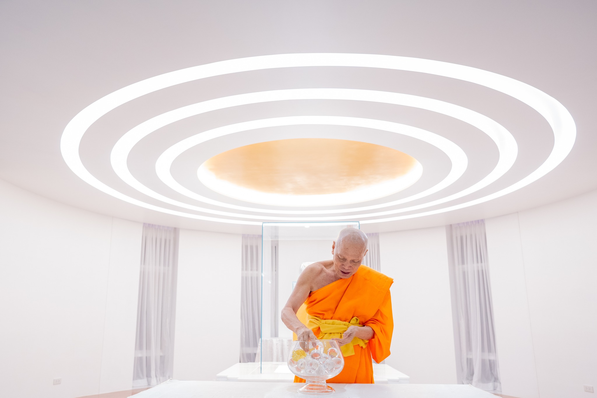 ศูนย์ปฏิบัติธรรมพระมงคลเทพมุนี จัดพิธีประดิษฐานดวงแก้วปฐมมงคล ณ อาคาร 108 ปี ครูผู้ค้นพบวิชชาธรรมกาย