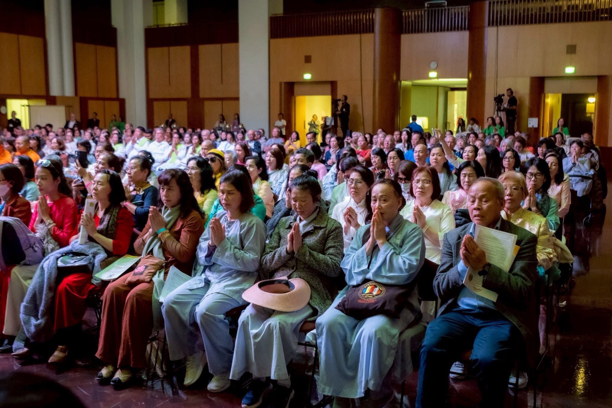 พิธีเฉลิมฉลองครบรอบ 25 ปี วันวิสาขบูชา ณ รัฐสภาออสเตรเลีย