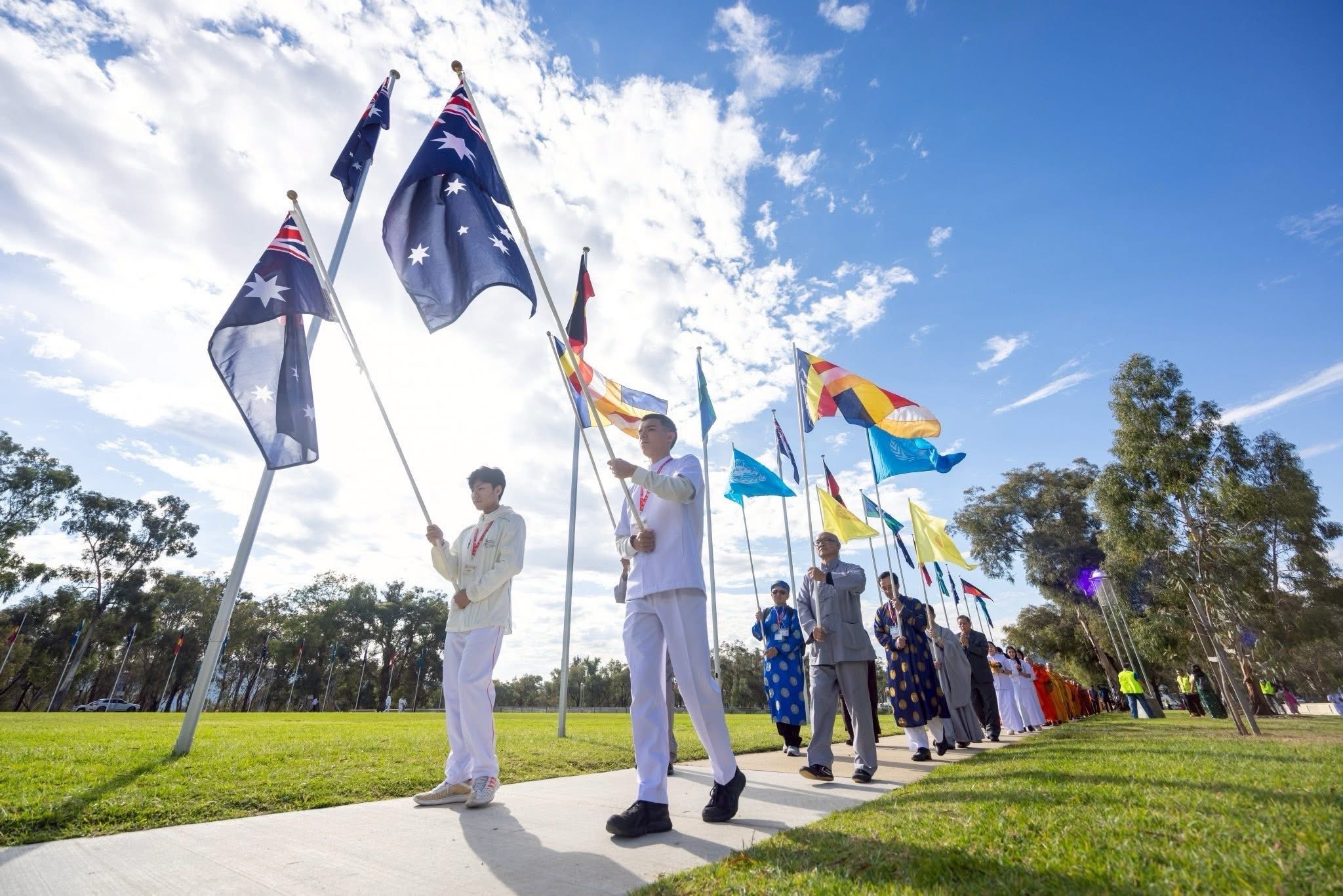 พิธีเฉลิมฉลองครบรอบ 25 ปี วันวิสาขบูชา ณ รัฐสภาออสเตรเลีย