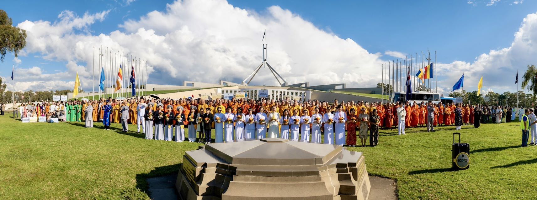 พิธีเฉลิมฉลองครบรอบ 25 ปี วันวิสาขบูชา ณ รัฐสภาออสเตรเลีย