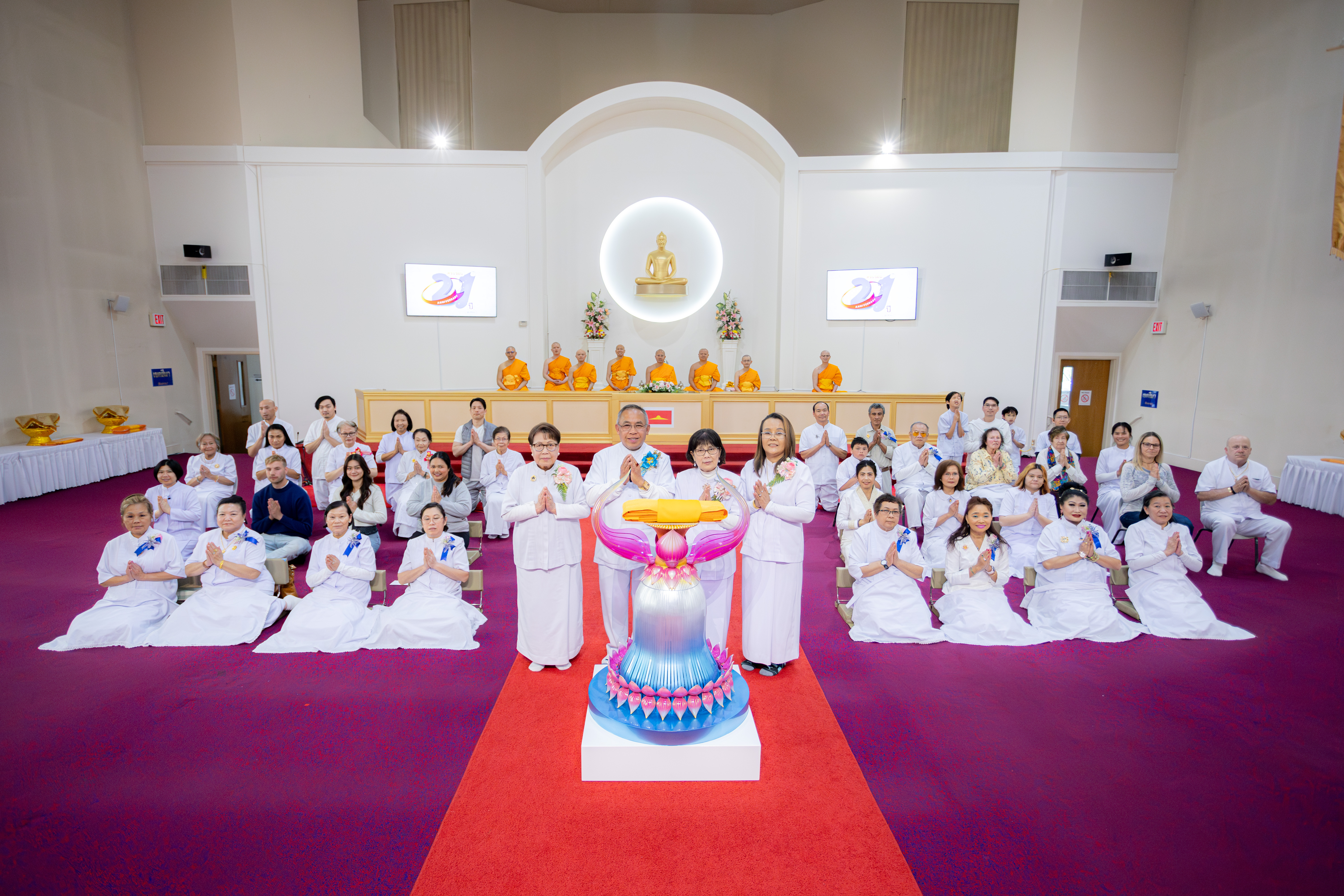 อนุโมทนาบุญกันทุกท่านที่ได้พร้อมใจกันมาสั่งสมบุญร่วมกันในครั้งนี้