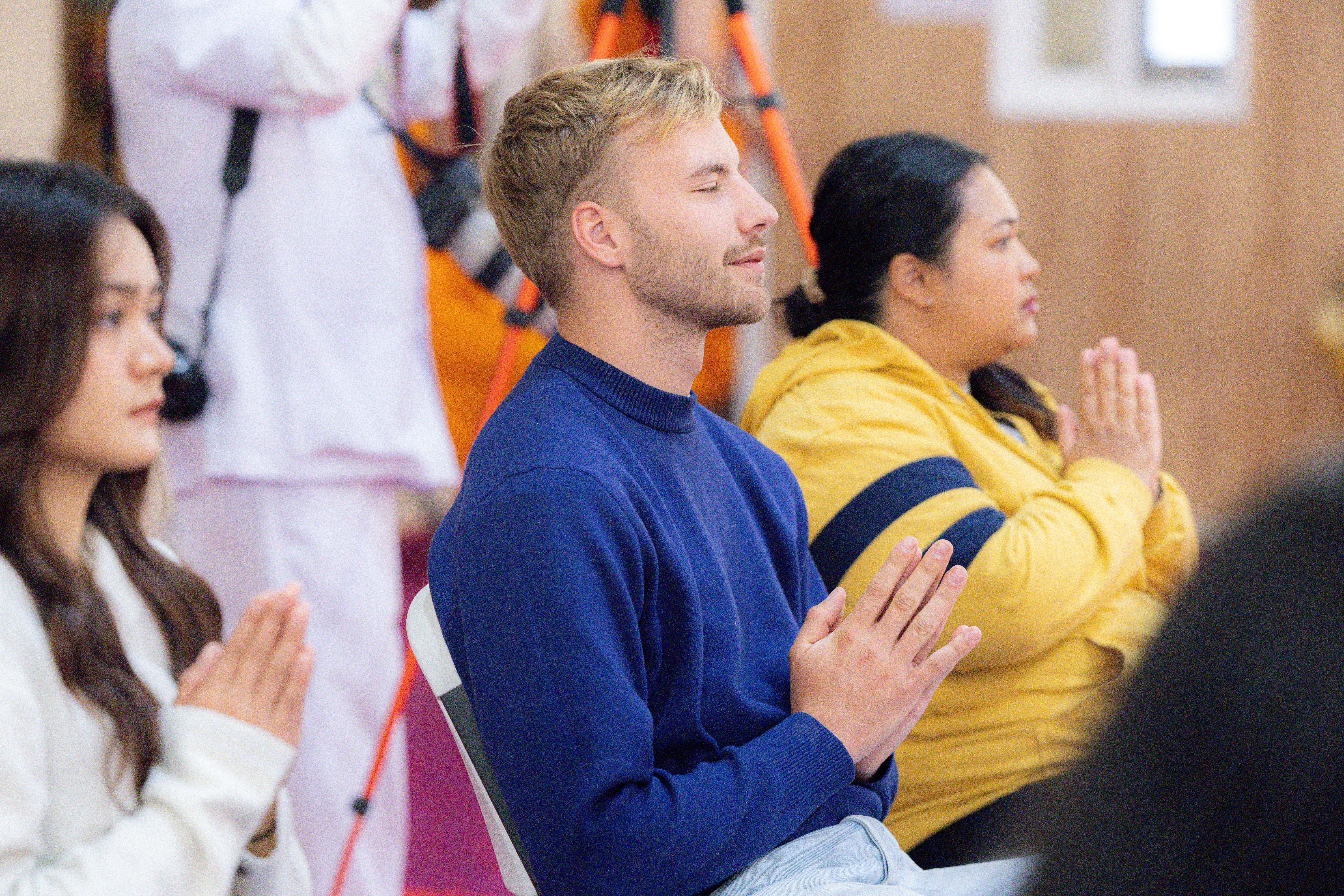 วัดพระธรรมกายออเรกอน จัดงานบุญวันวิสาขบูชา