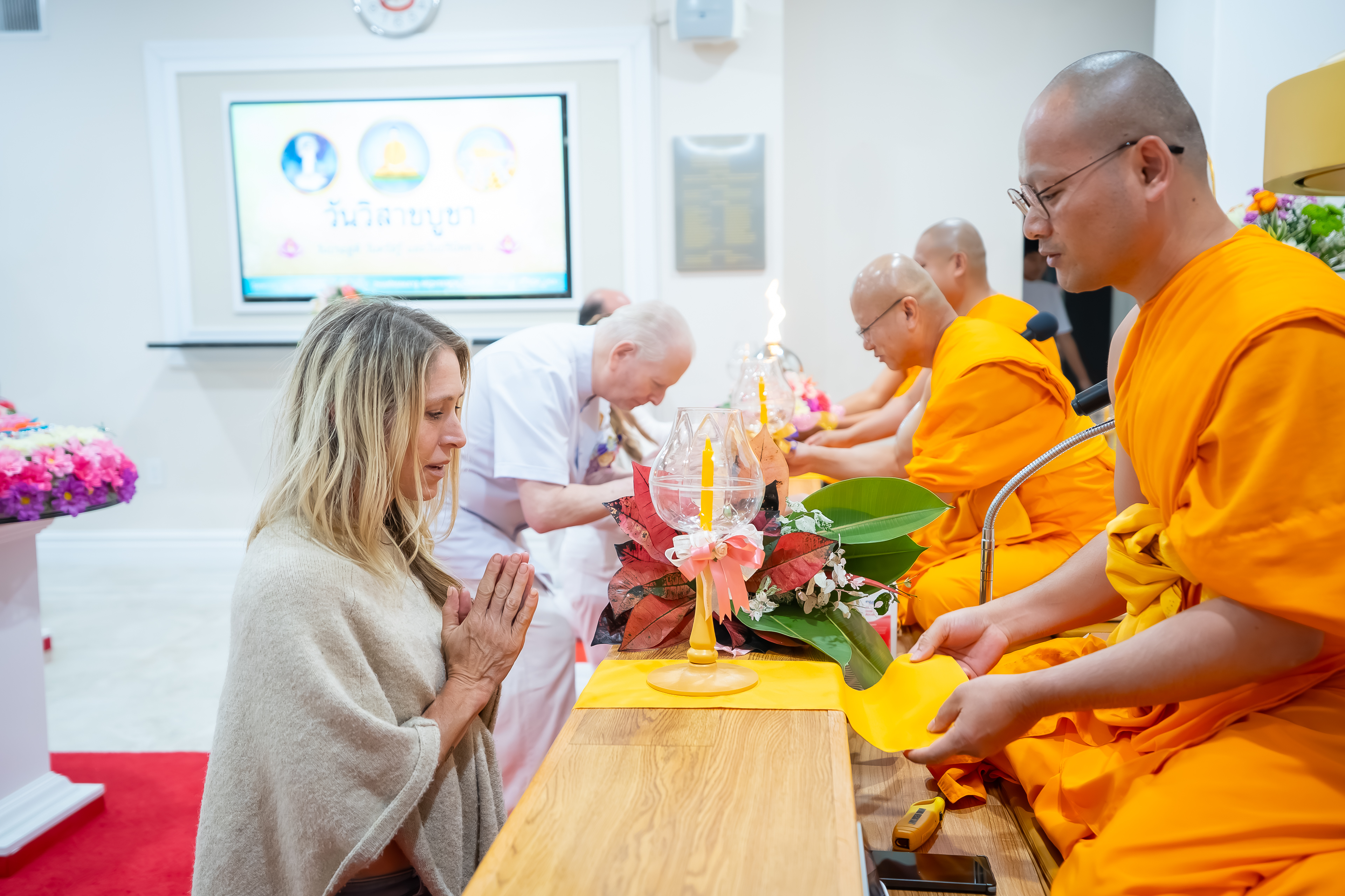 วัดพระธรรมกายปาล์มบีช จัดงานวันวิสาขบูชา