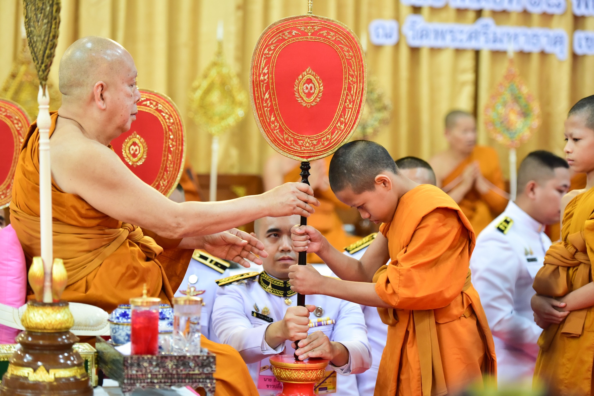 พิธีทรงตั้งเปรียญธรรม 3 ประโยค และมอบประกาศนียบัตรประโยค 1-2 แก่พระภิกษุสามเณร