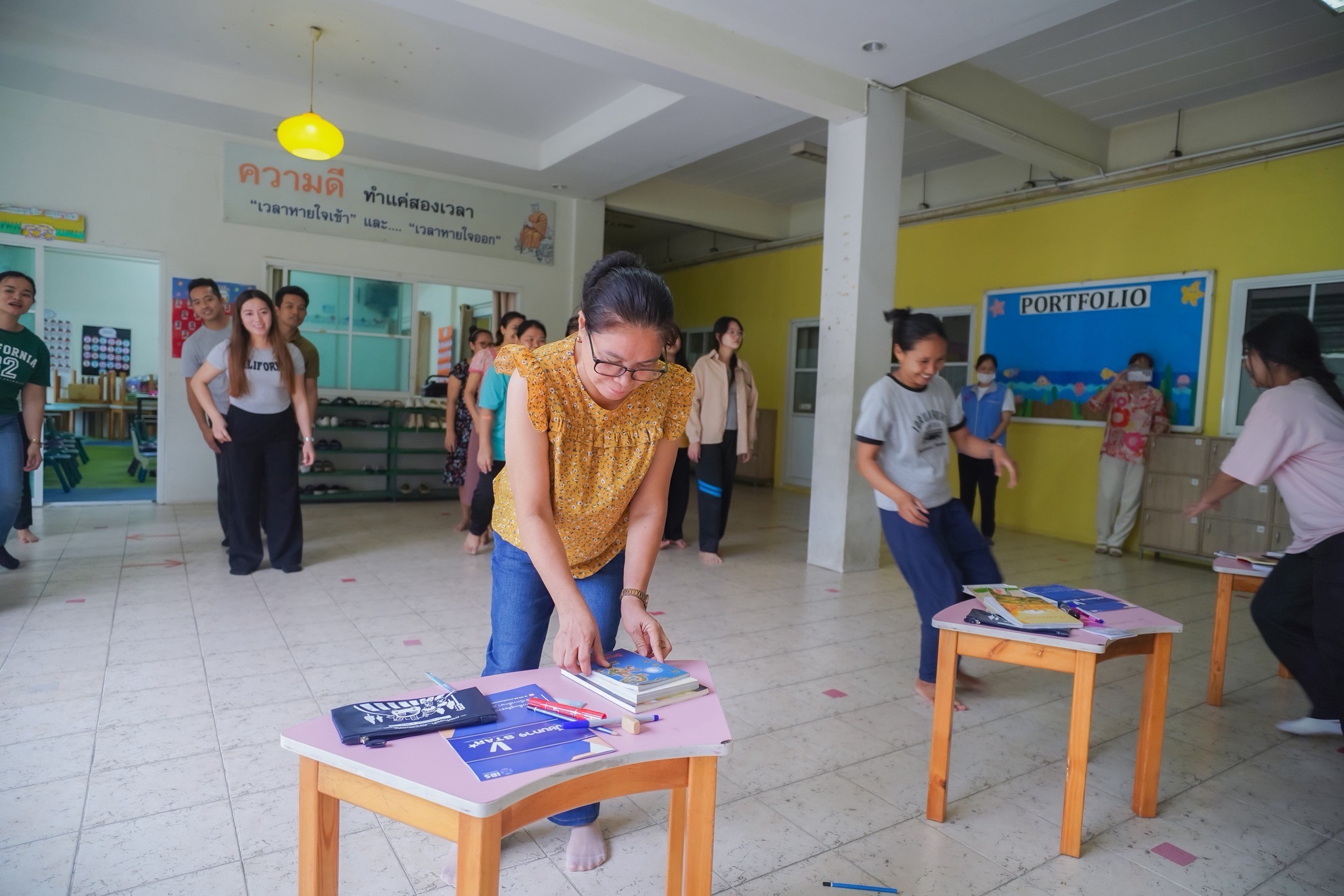 ชมรมพุทธศาสตร์สากล จัดอบรมคณะครูและผู้บริหาร โรงเรียนบ้านวังทองวัฒนา จังหวัดปทุมธานี