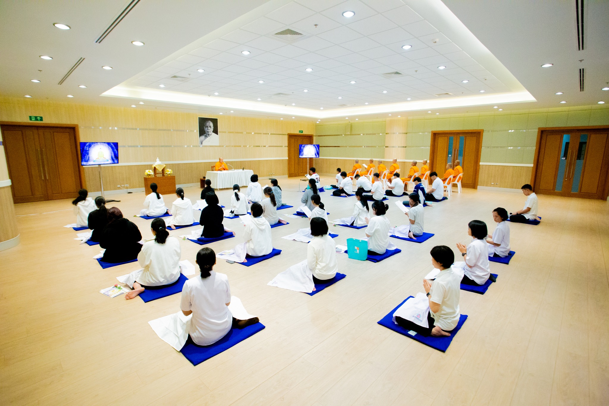 ค่ายหล่อหลอมรวมใจ คณะกรรมการชมรมพุทธทั่วประเทศ