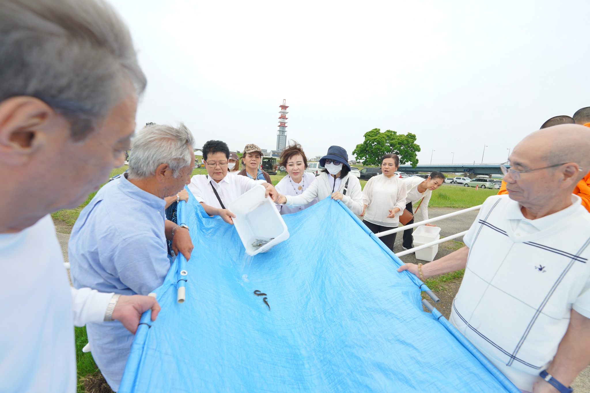 วัดพระธรรมกายโอซาก้า จัดงานบุญวันอาทิตย์