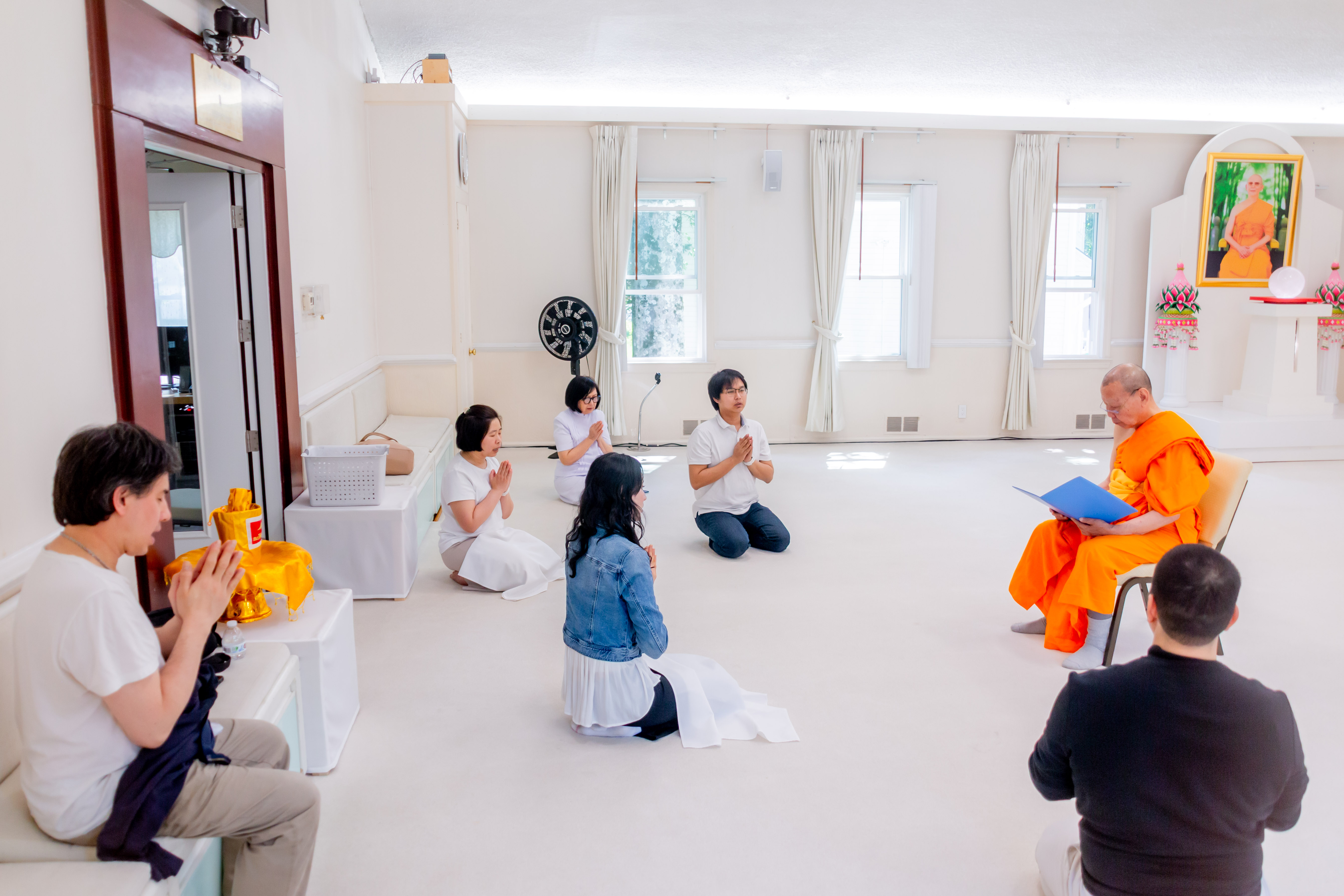 วัดพระธรรมกายนิวเจอร์ซี จัดงานบุญวันอาทิตย์