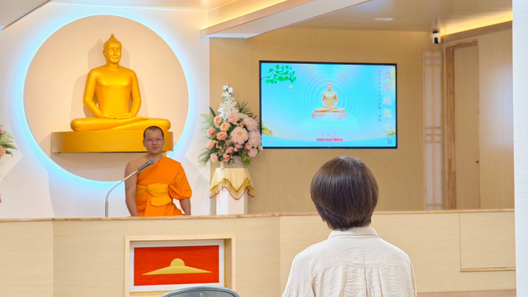 วัดพระธรรมกายโอซาก้า จัดปฏิบัติธรรมชาวญี่ปุ่น