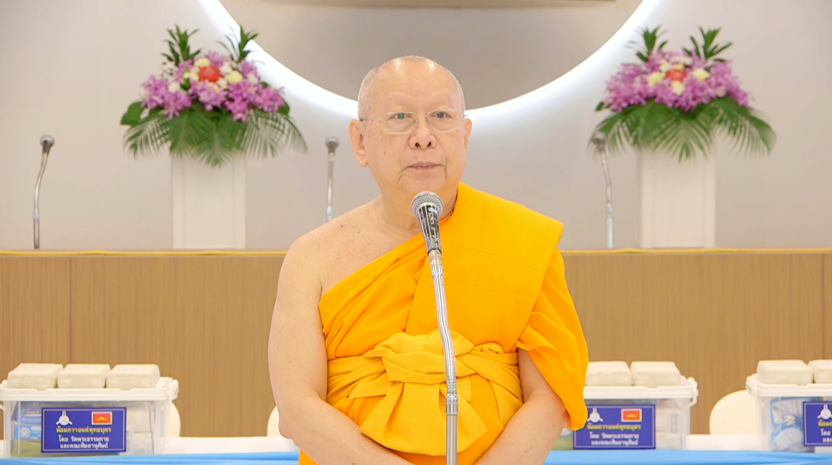 พระภาวนาธรรมวิเทศ ผู้ช่วยเจ้าอาวาสวัดพระธรรมกาย ได้กล่าวเปิดใจถึงพุทธบุตร 323 วัดและคุณครูในพื้นที่ 4 จังหวัดชายแดนภาคใต้