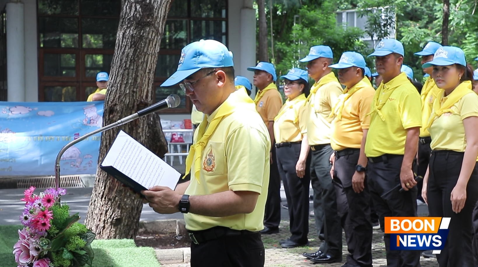 นายสมคิด จันทมฤก ผู้ว่าราชการจังหวัดปทุมธานี เป็นประธานในกิจกรรมจิตอาสาพัฒนา