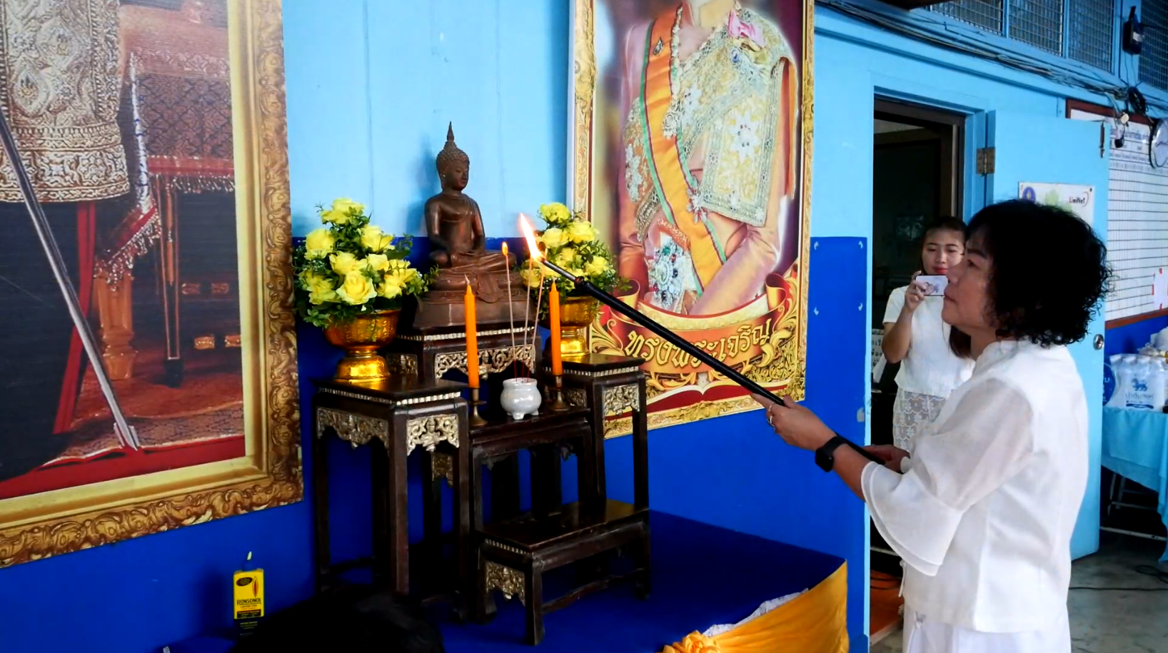 นางสุวรรณา ตาปัญญา ผู้อำนวยการโรงเรียนบ้านท่าเกวียน เป็นประธานเปิดการอบรม