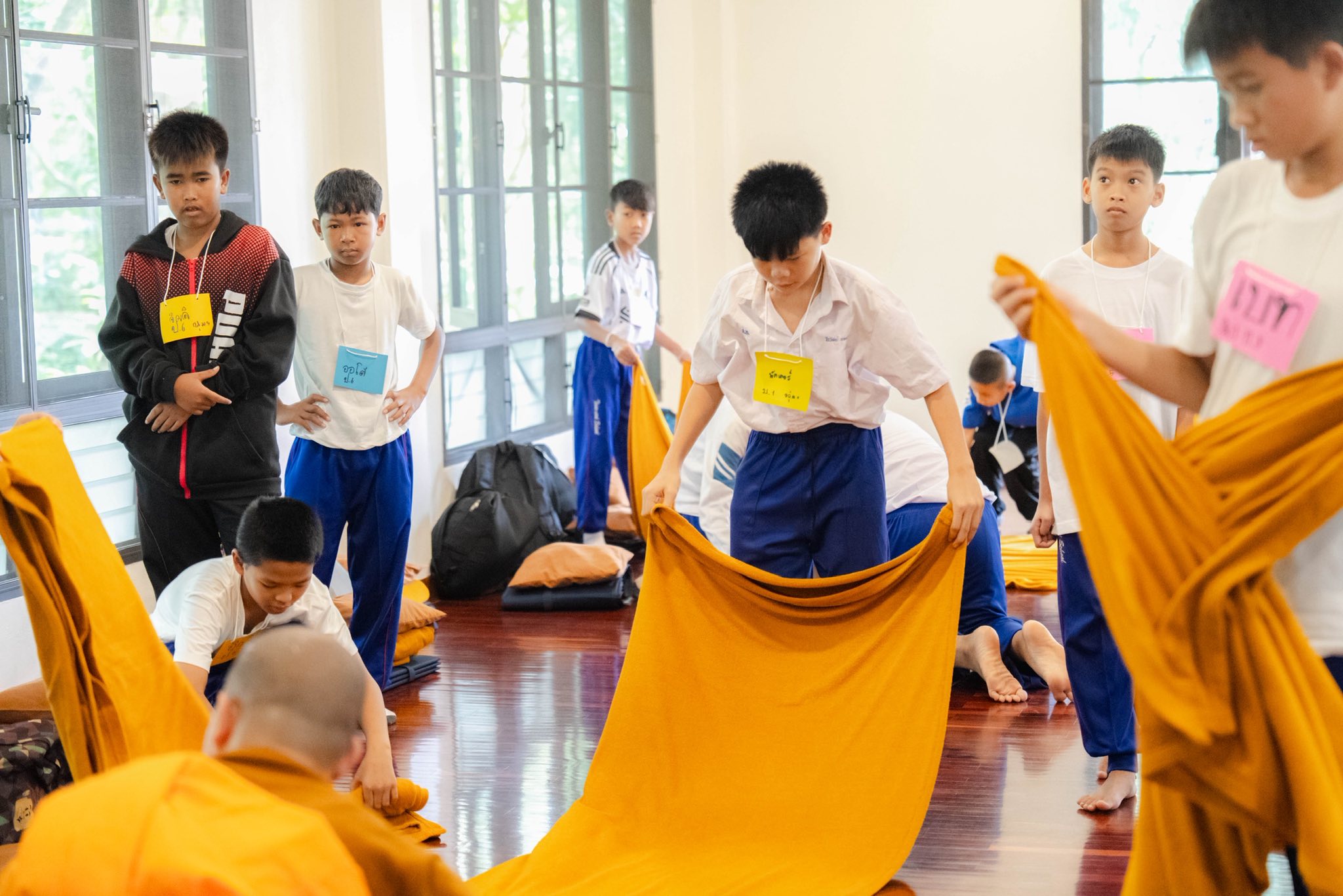 ศูนย์ปฏิบัติธรรมแก้วเมืองเลย จัดอบรมศีลธรรม โรงเรียนชุมชนบ้านท่าสะอาด