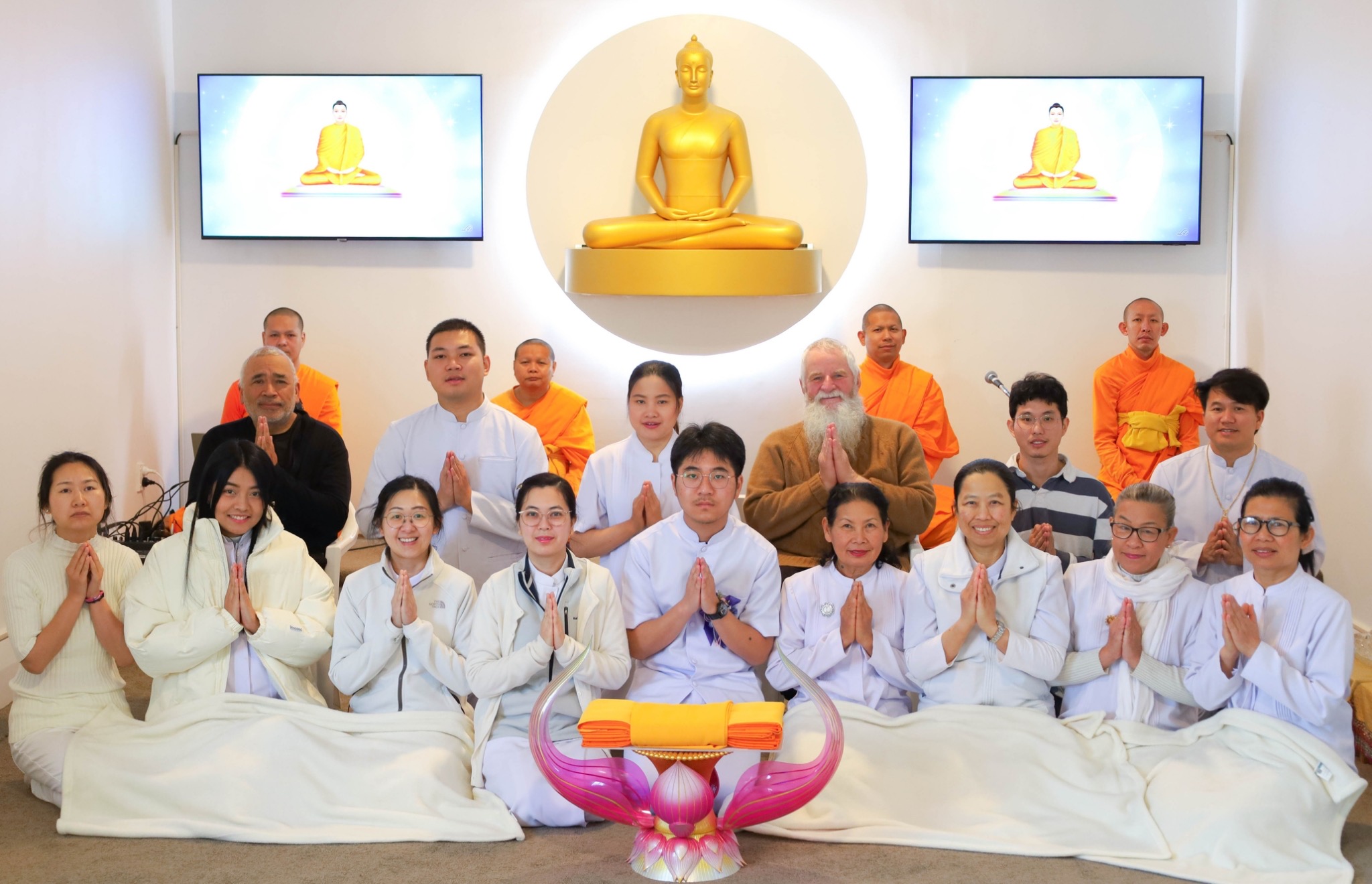 วัดพระธรรมกายดันนีดิน จัดงานบุญบูชาข้าวพระ