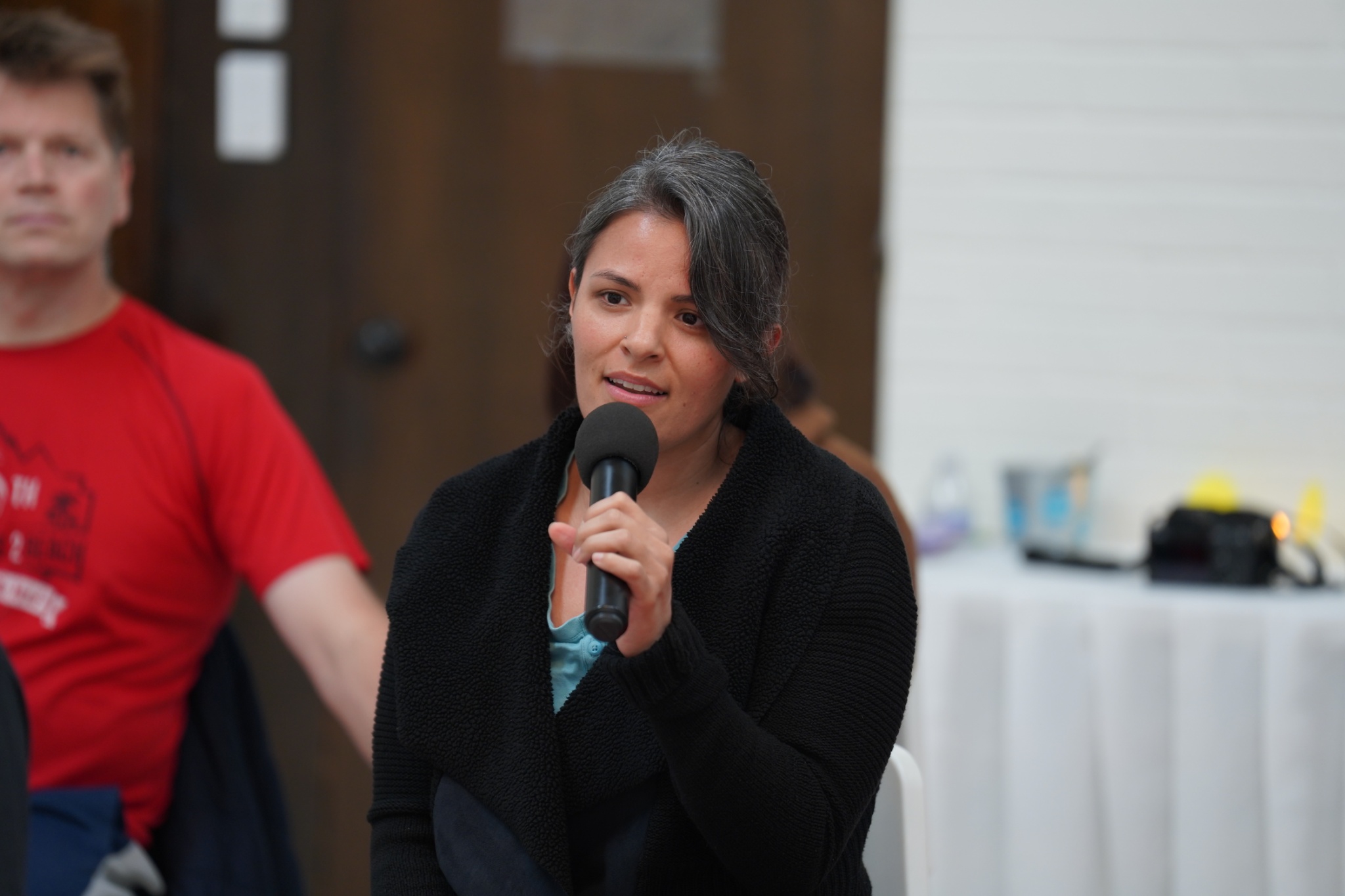 บางท่านได้เล่าความประทับใจในกิจกรรมนี้ว่ารู้สึกถึงพลังของการนั่งสมาธิเป็นหมู่คณะ