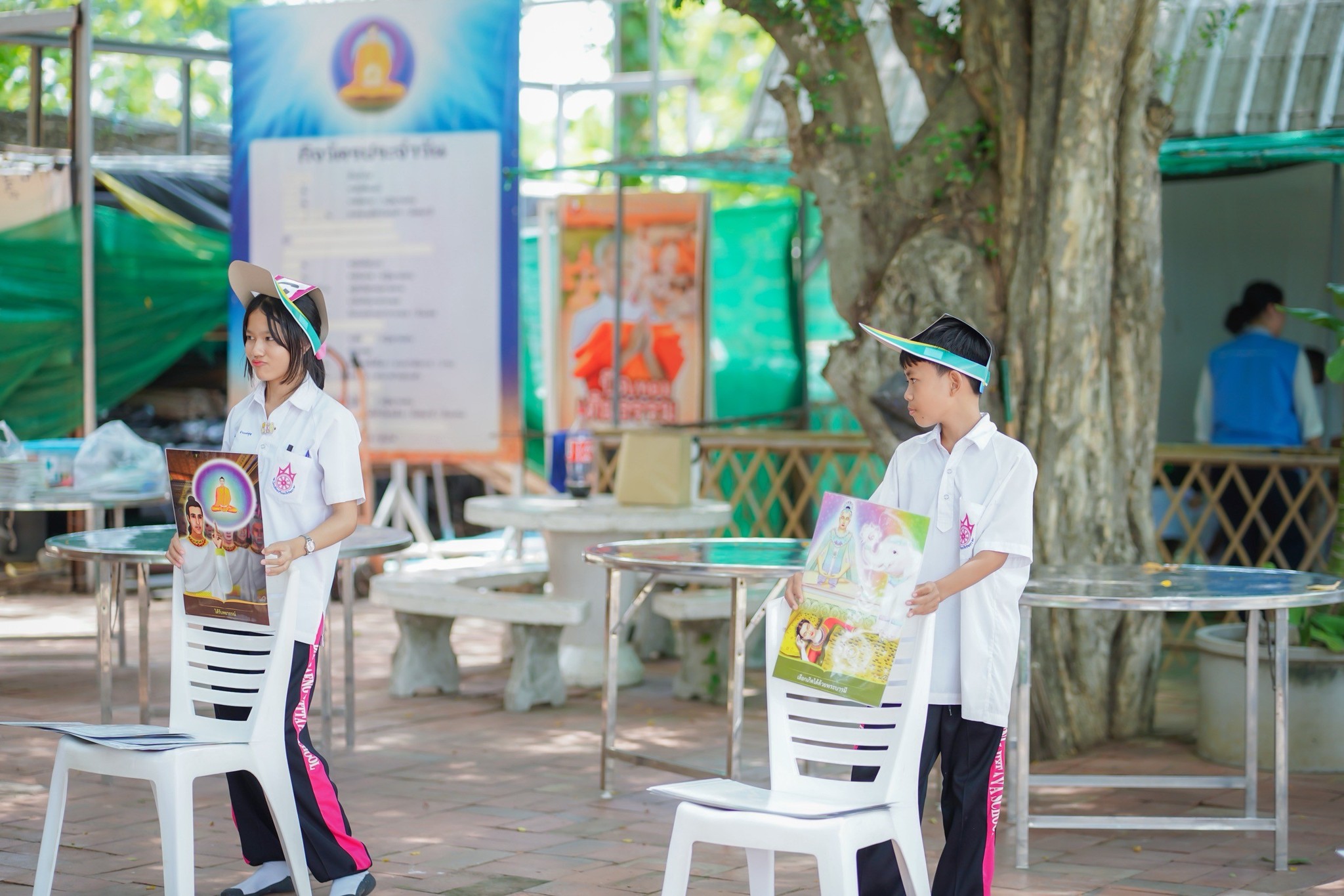 ค่ายคุณธรรม โรงเรียนบ้านแป้งวิทยา และโรงเรียนวัดกลางธนรินทร์ จังหวัดสิงห์บุรี