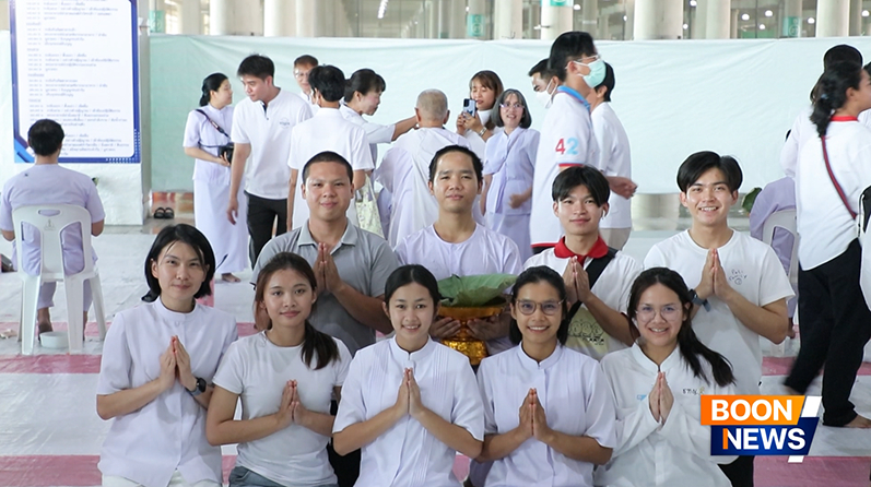 พิธีตัดปอยผมโครงการอุปสมบทหมู่ธรรมทายาท ระดับอุดมศึกษา รุ่นที่ 52 ภาคฤดูฝน
