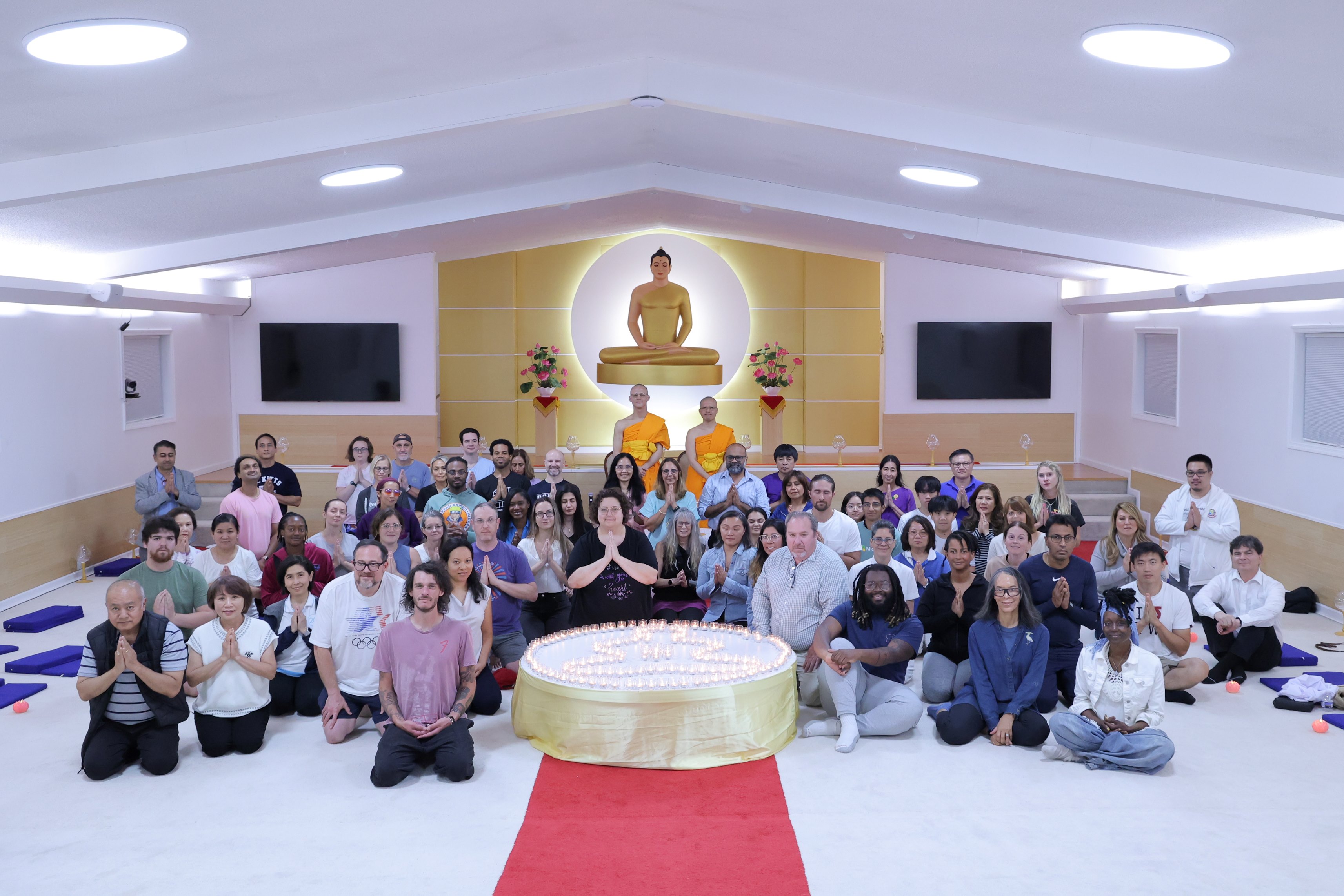 วัดพระธรรมกายจอร์เจีย จัดกิจกรรมนั่งสมาธิสำหรับชาวท้องถิ่น