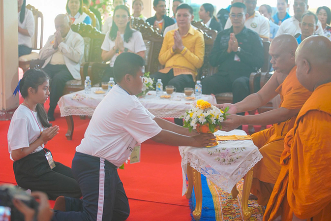 ศูนย์ปฏิบัติธรรมจังหวัดนราธิวาส จัดโครงการค่ายพุทธบุตร พุทธธรรม