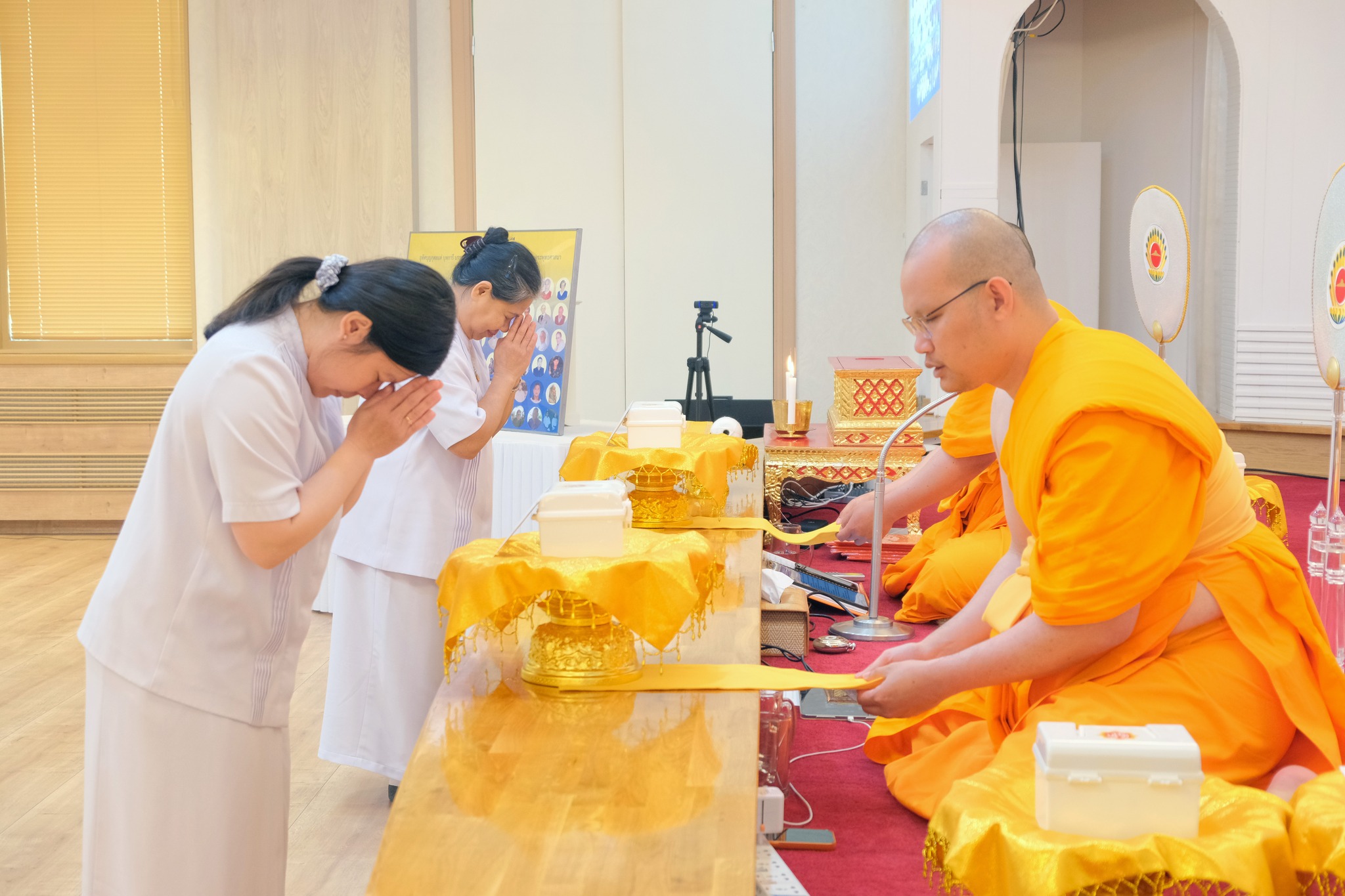 วัดพระธรรมกายบูโรส จัดพิธีบุพเปตพลี