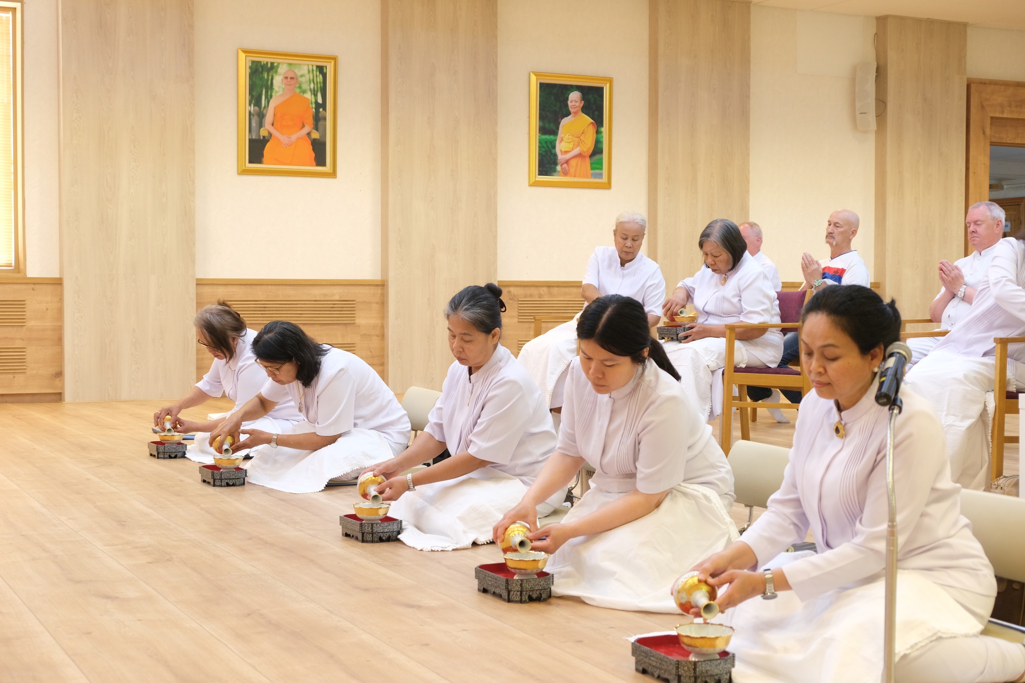 วัดพระธรรมกายบูโรส จัดพิธีบุพเปตพลี