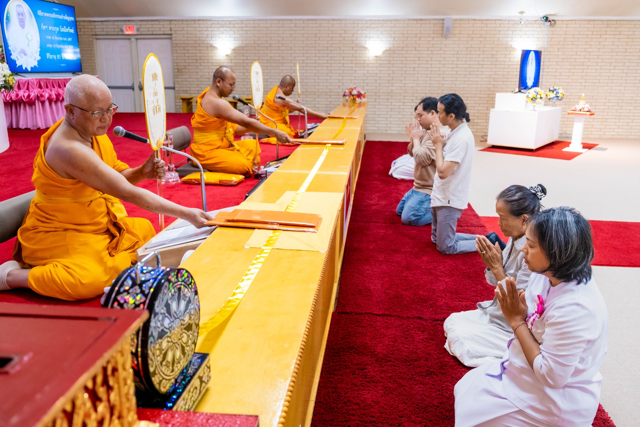 วัดพระธรรมกายเท็กซัส จัดงานบุญวันอาทิตย์