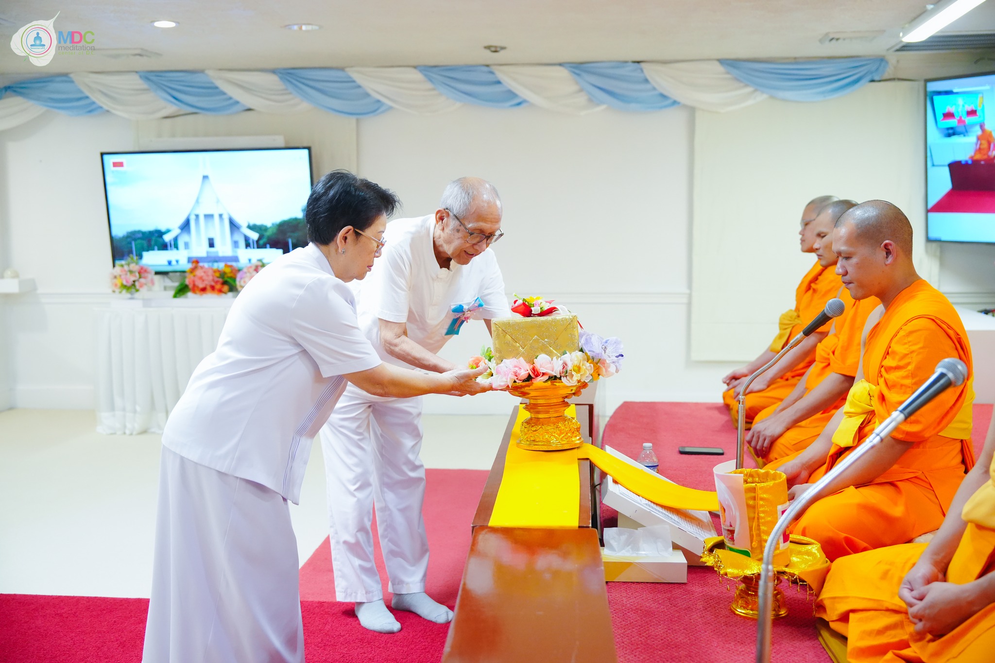 วัดพระธรรมกายดีซี จัดงานบุญวันอาทิตย์