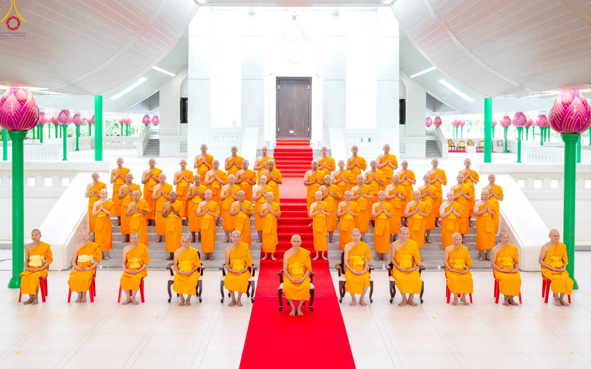 พิธีอุปสมบทโครงการอุปสมบทหมู่รุ่นผู้บริหาร รุ่นที่ 15 และระดับอุดมศึกษา รุ่นที่ 52