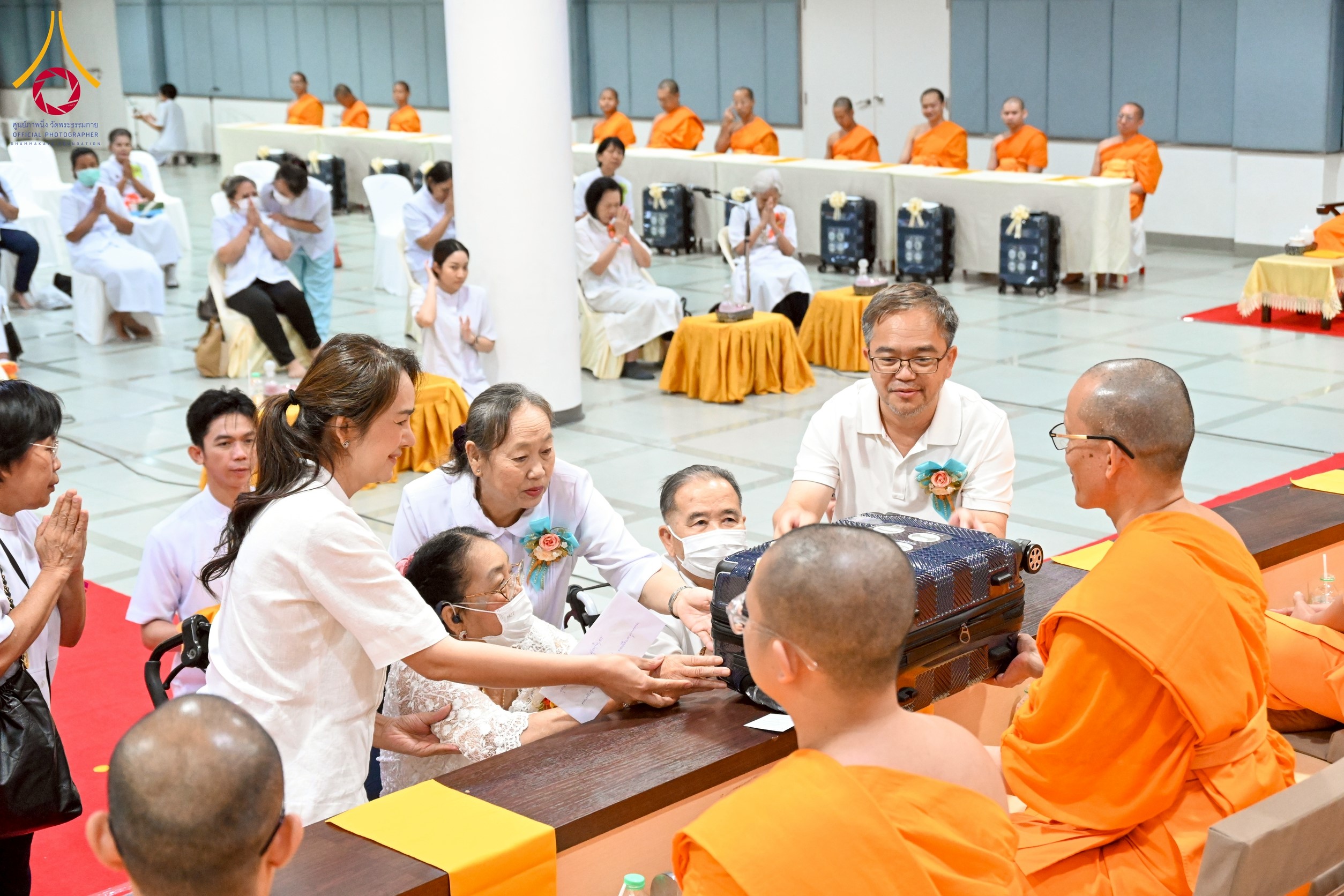 พิธีทอดผ้าป่าทุนพัฒนาพระมหาเปรียญธรรม และเผยแผ่พระพุทธศาสนาทั่วโลก