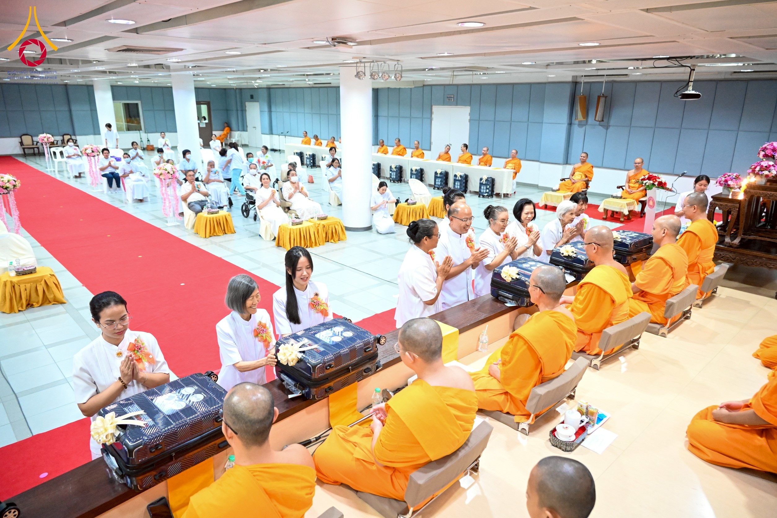 พิธีทอดผ้าป่าทุนพัฒนาพระมหาเปรียญธรรม และเผยแผ่พระพุทธศาสนาทั่วโลก