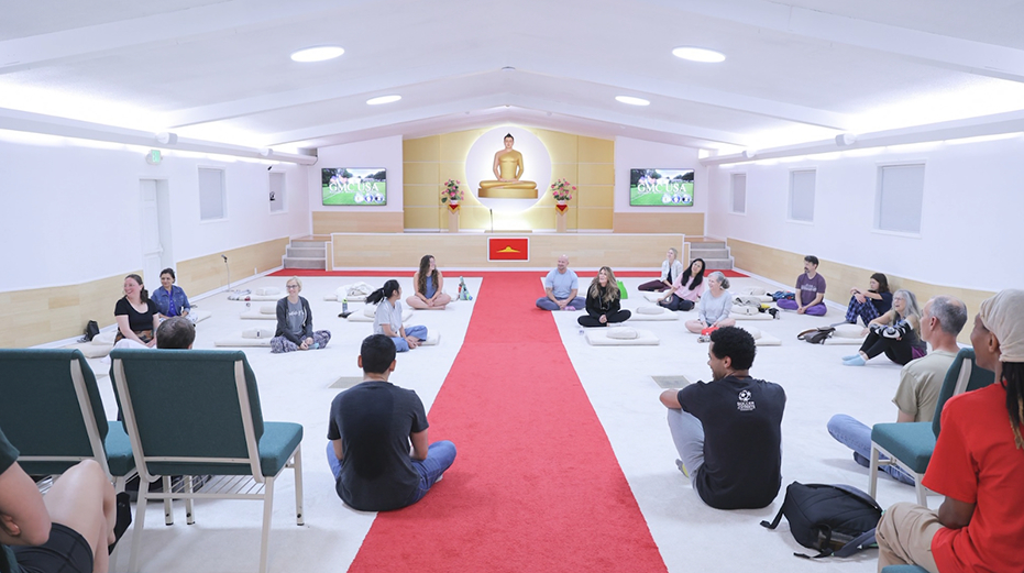 ได้ร่วมกันยืดเส้นผ่อนคลายร่างกาย