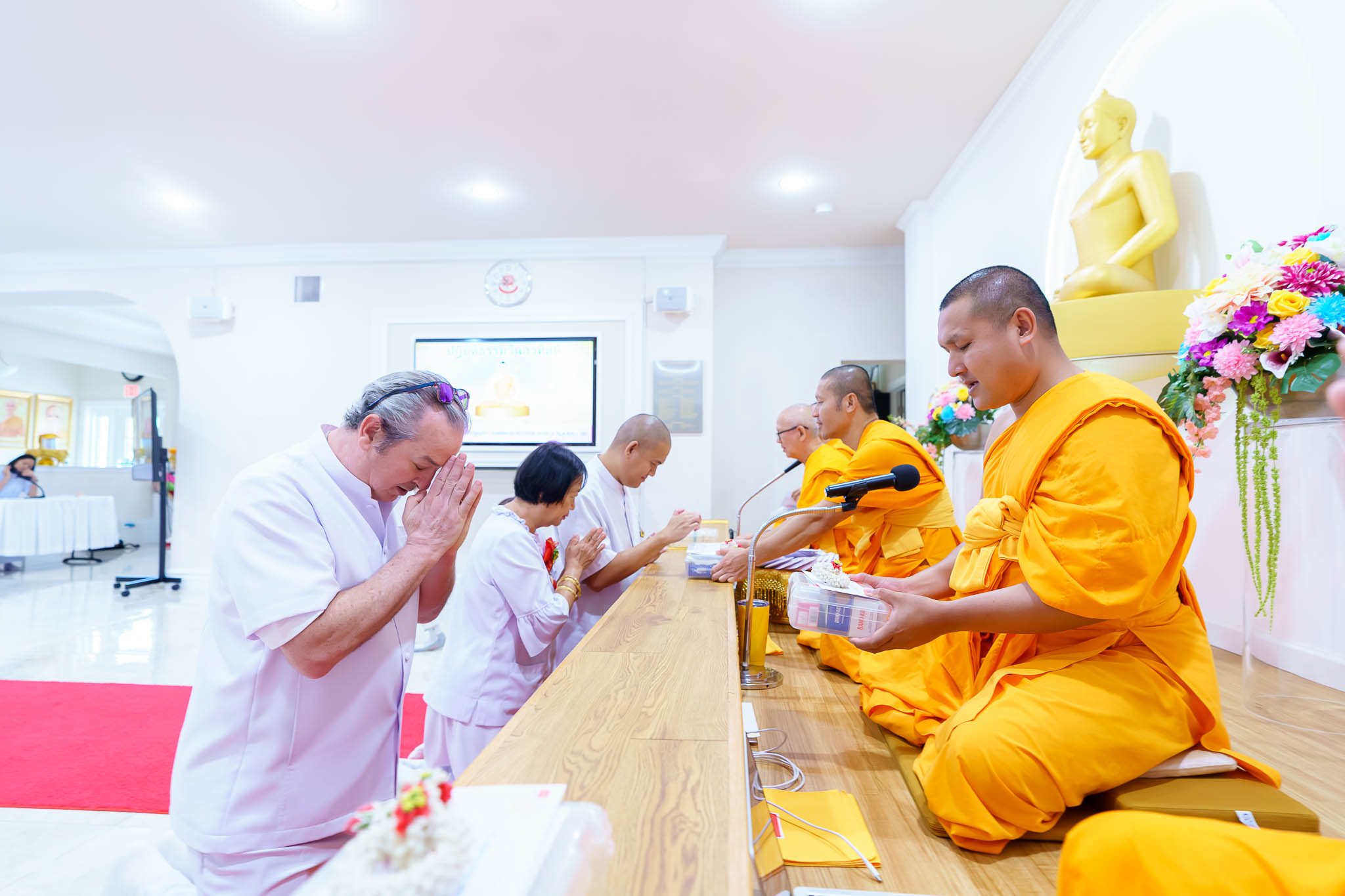 วัดพระธรรมกายปาล์มบีช จัดงานบุญวันอาทิตย์
