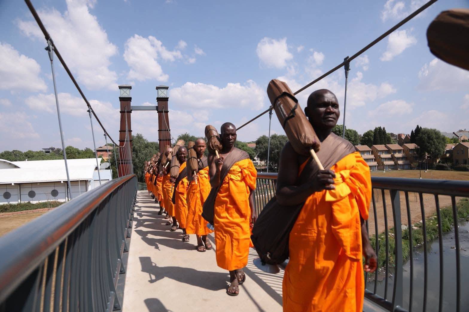 น้อมบูชาธรรม 81 ปี หลวงพ่อธัมมชโย ณ ทวีปแอฟริกา