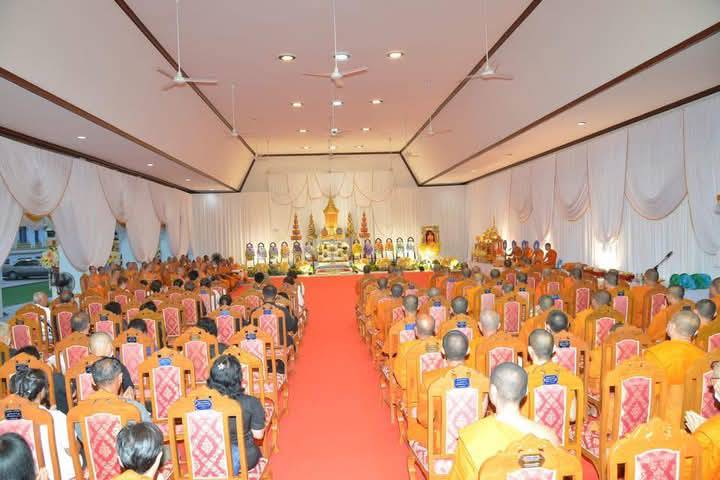 เจ้าอาวาสวัดพระธรรมกาย เป็นเจ้าภาพบำเพ็ญกุศลอุทิศถวายอดีตที่ปรึกษาเจ้าคณะภาค 15