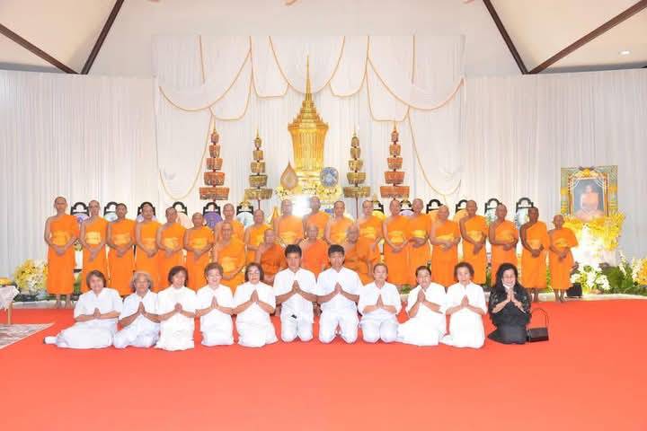 เจ้าอาวาสวัดพระธรรมกาย เป็นเจ้าภาพบำเพ็ญกุศลอุทิศถวายอดีตที่ปรึกษาเจ้าคณะภาค 15