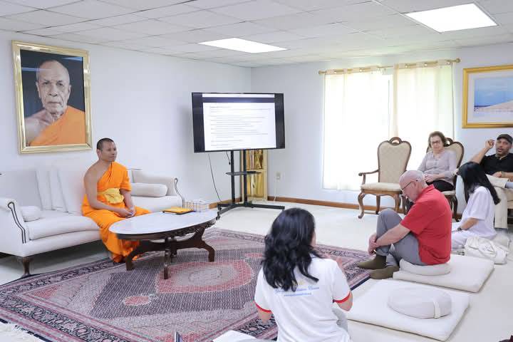 วัดพระธรรมกายจอร์เจีย จัดงานบุญวันอาทิตย์