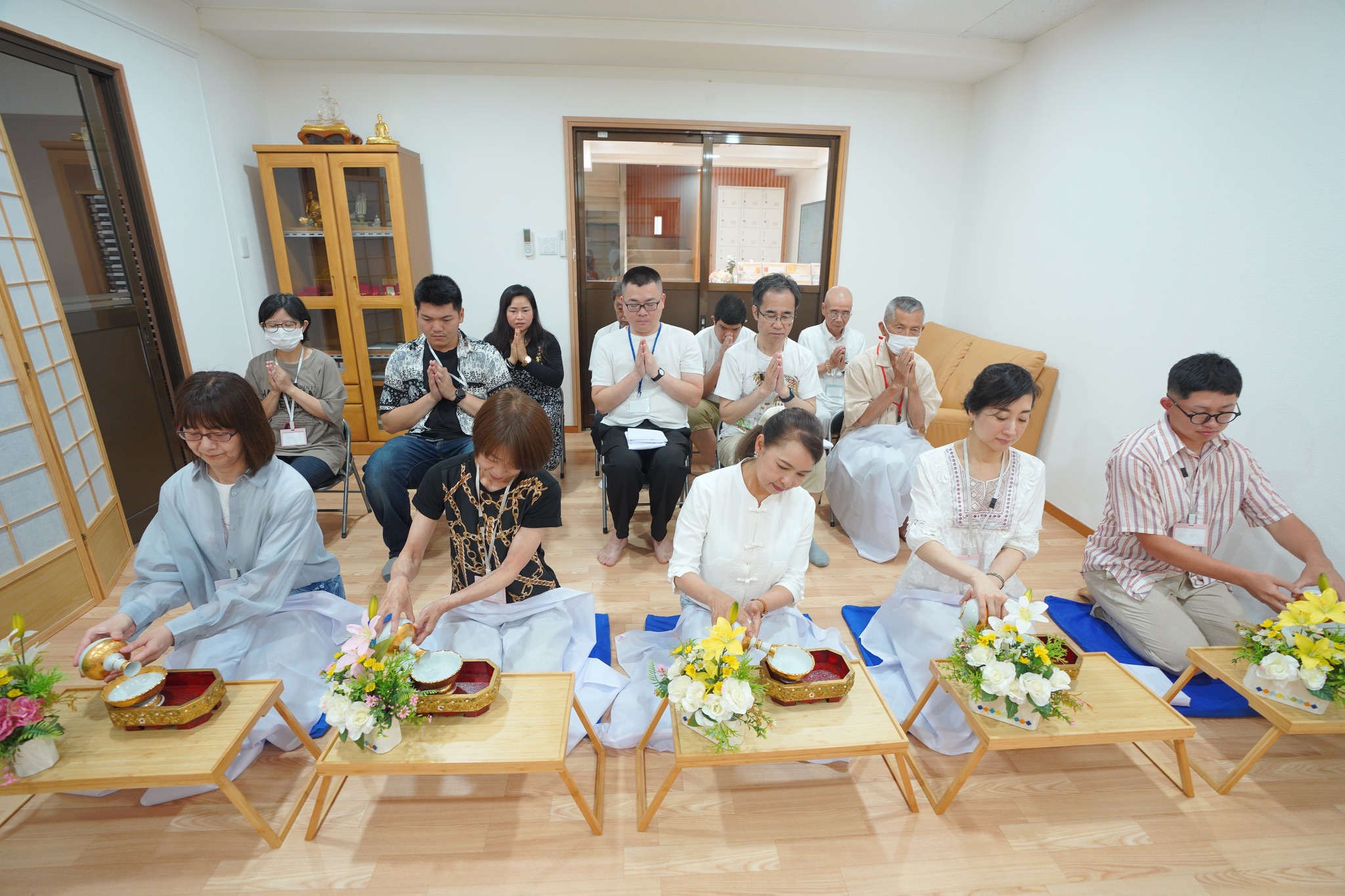 วัดพระธรรมกายโอซาก้า จัดปฏิบัติธรรมชาวญี่ปุ่น