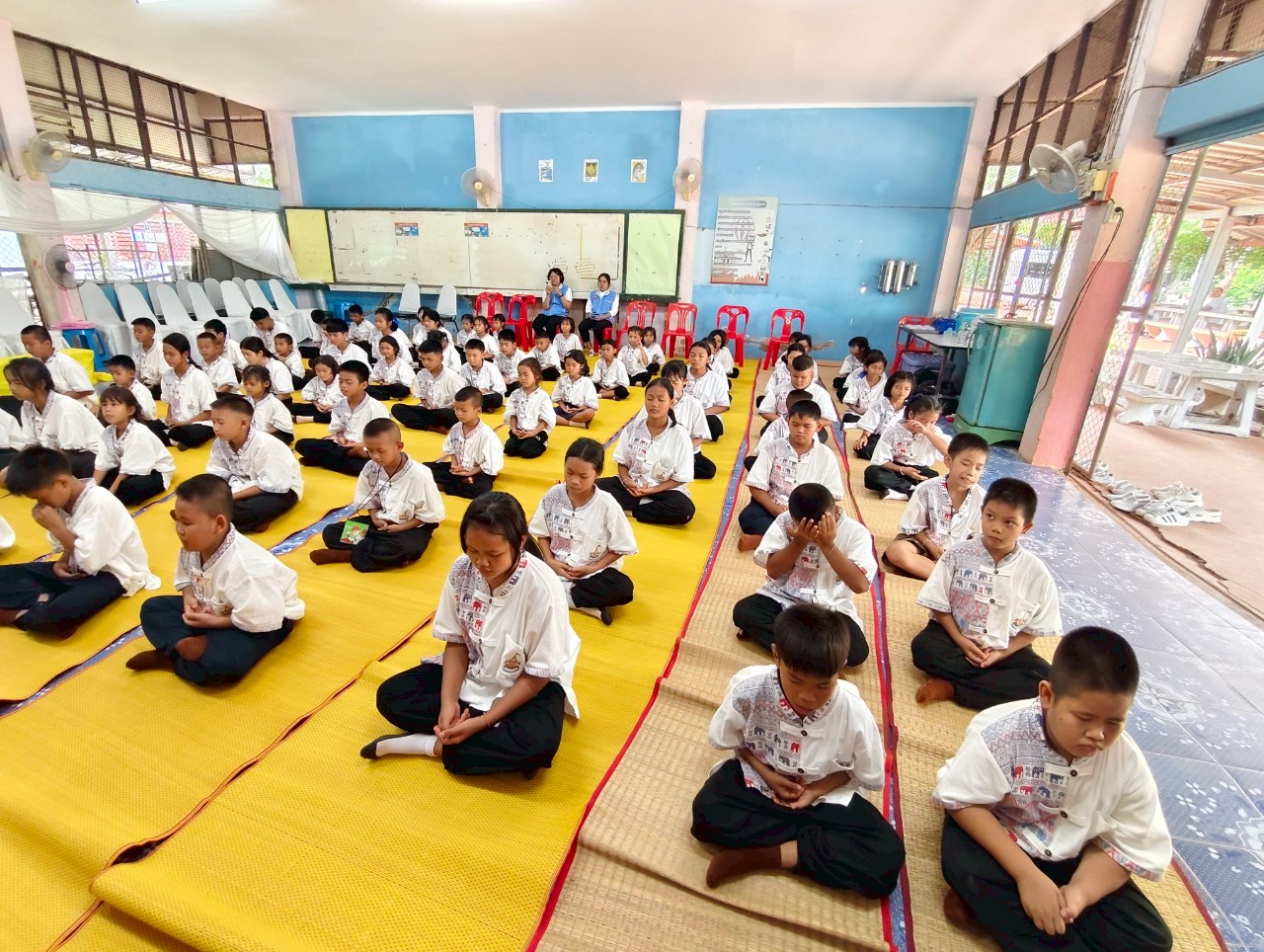 ชมรมพุทธศาสตร์สากล จัดค่ายคุณธรรม เด็กดี V-Star แก่นักเรียนโรงเรียนฉันทนาวัณรถ จ.หนองคาย