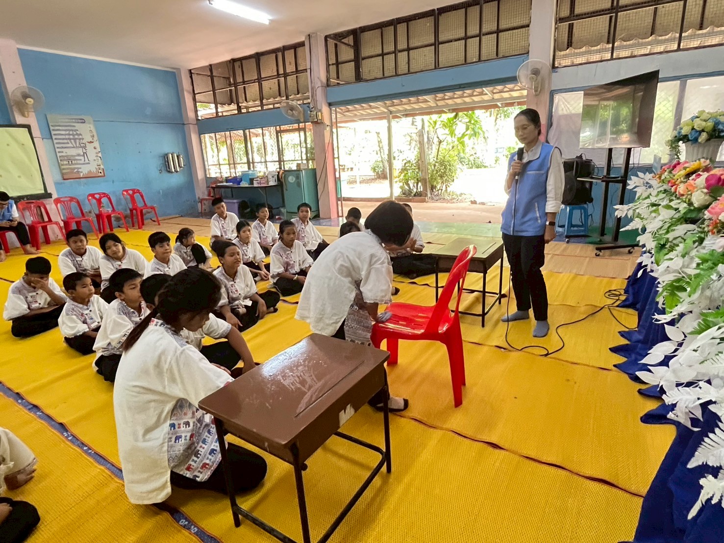 ชมรมพุทธศาสตร์สากล จัดค่ายคุณธรรม เด็กดี V-Star แก่นักเรียนโรงเรียนฉันทนาวัณรถ จ.หนองคาย